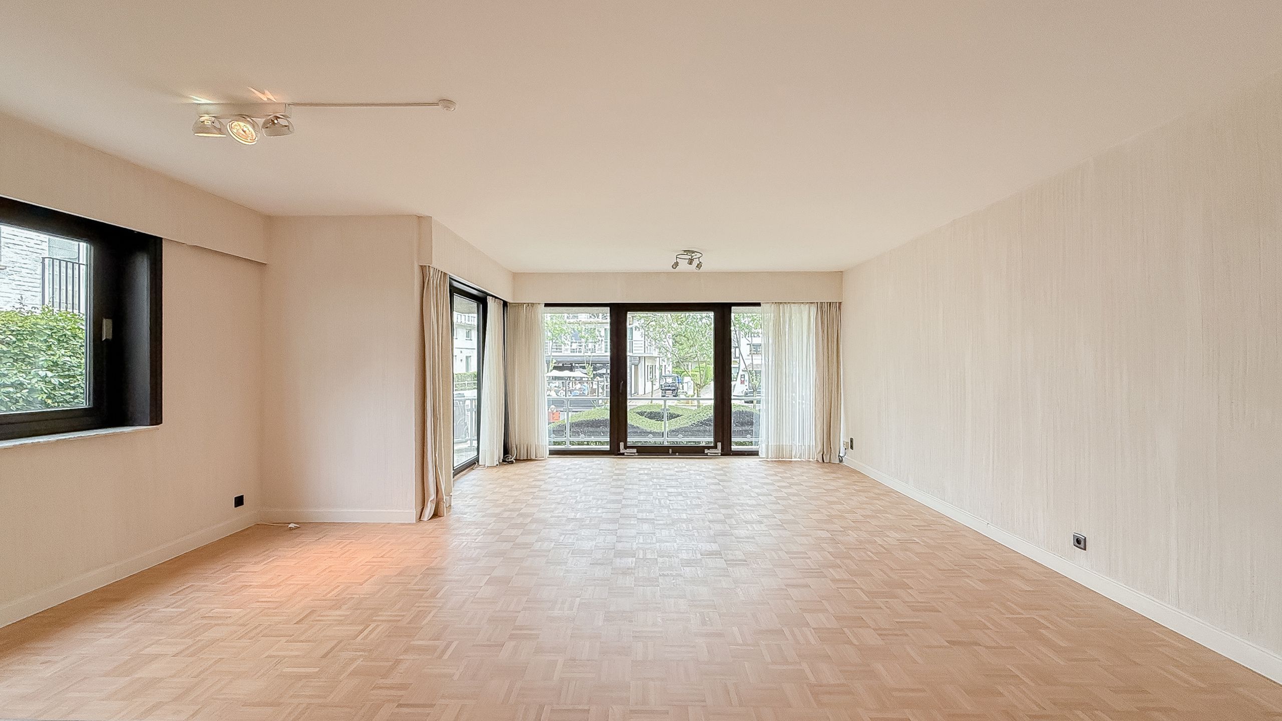 Hoekappartement met mooi terras, nabij het Albertplein... foto 6