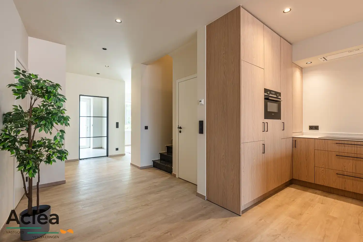 Ruime woning in het centrum van Kaprijke foto 15