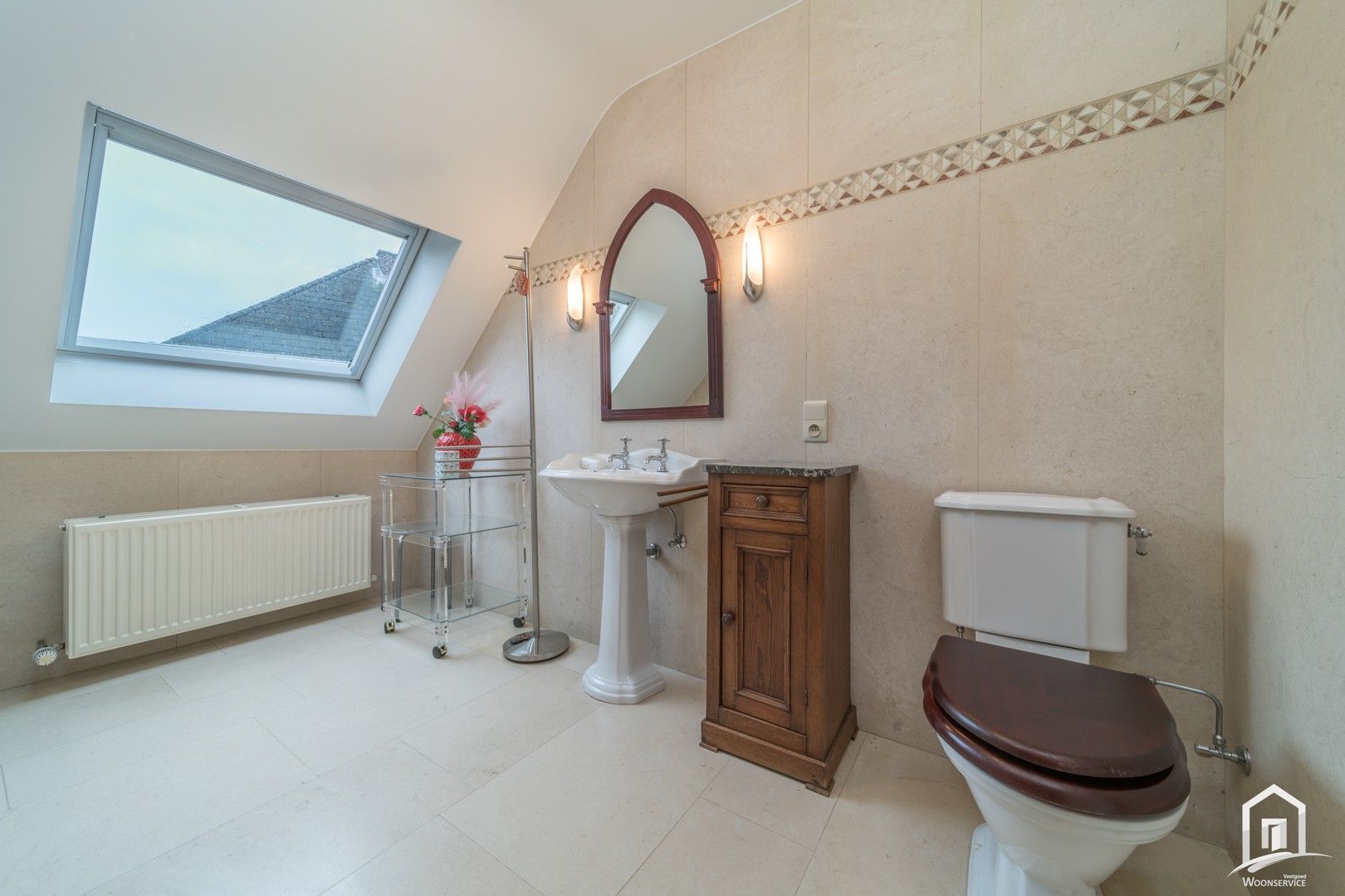 Zeer degelijke, ruime en gezellige viergevelwoning foto 19