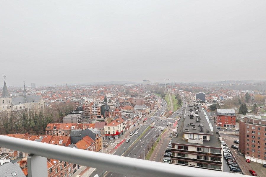 HEVERLEE - grote studio met panoramisch zicht en groot terras foto 3