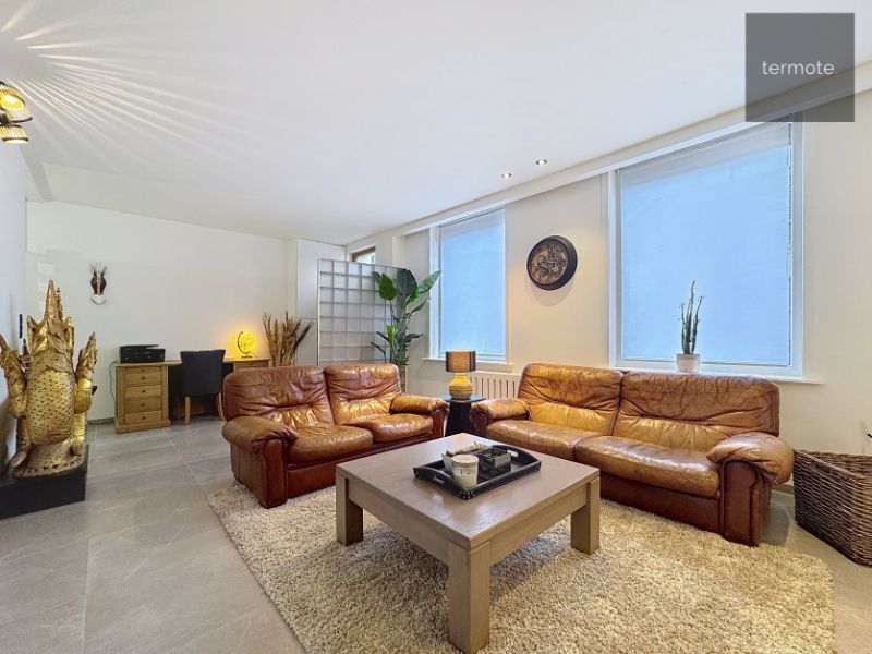 woning met magazijn foto 17