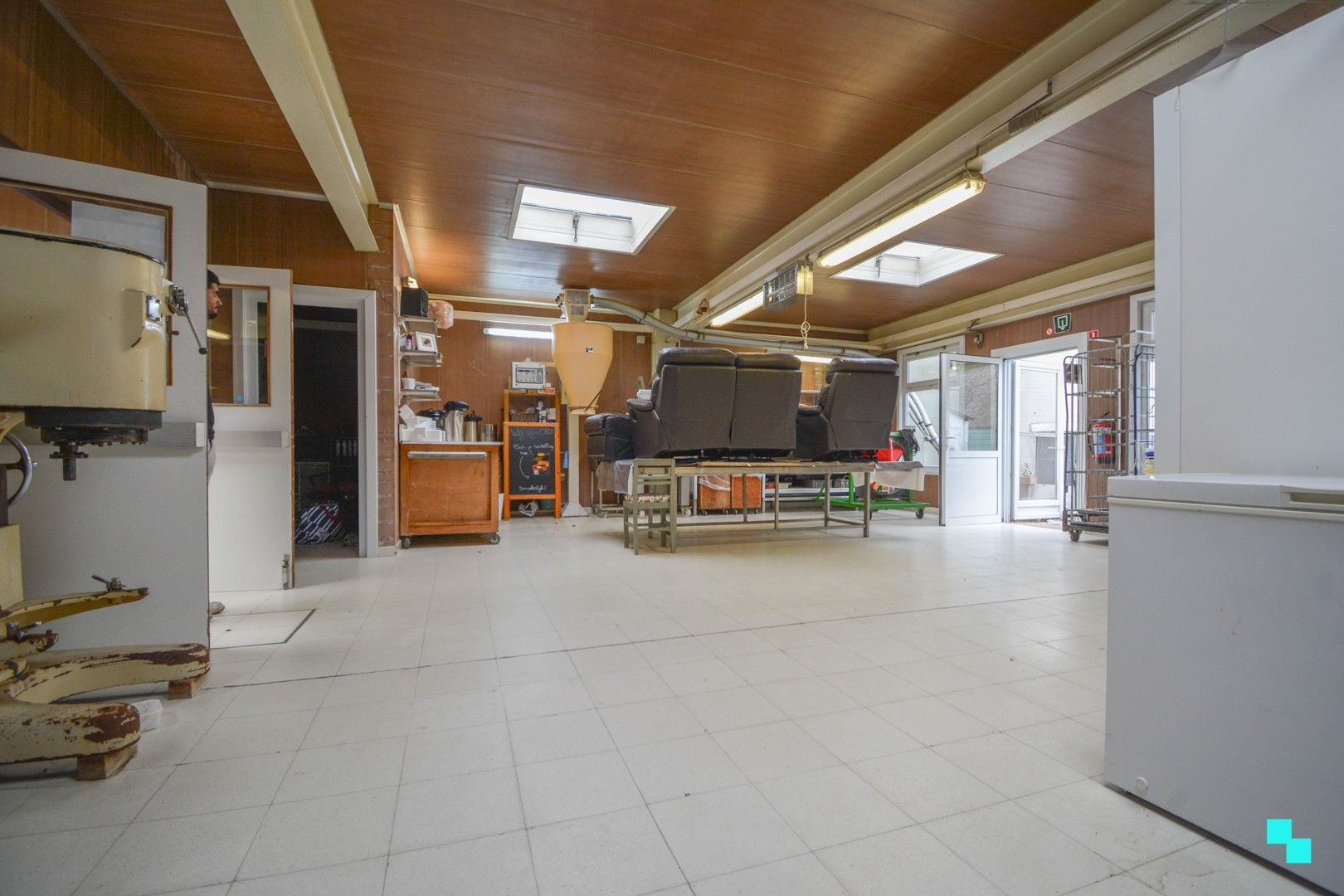 Handelspand met woonst, winkel en atelier te Moorslede foto 12