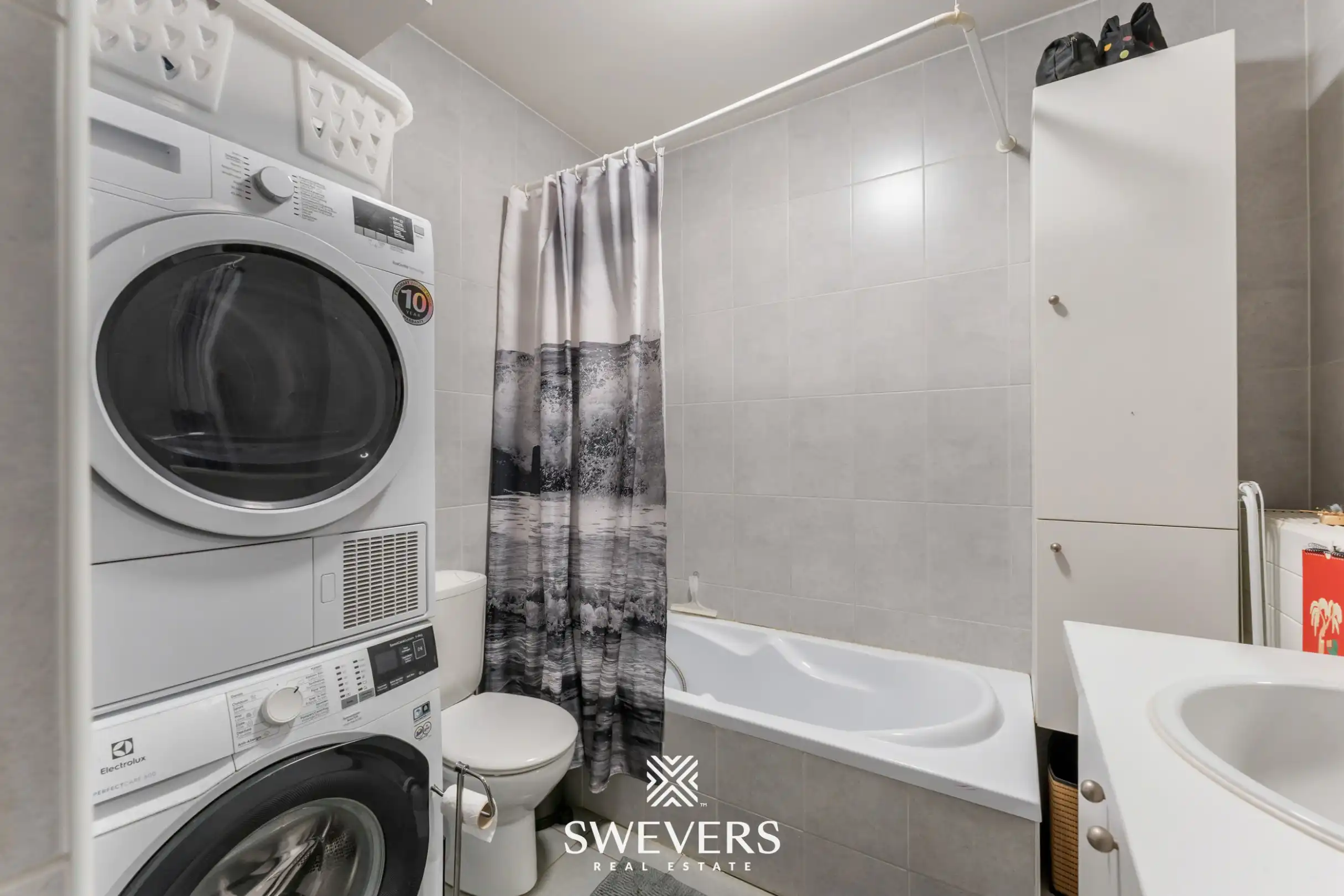 Instapklaar 1-slpk appartement mét terras op TOPlocatie te Hasselt foto 14