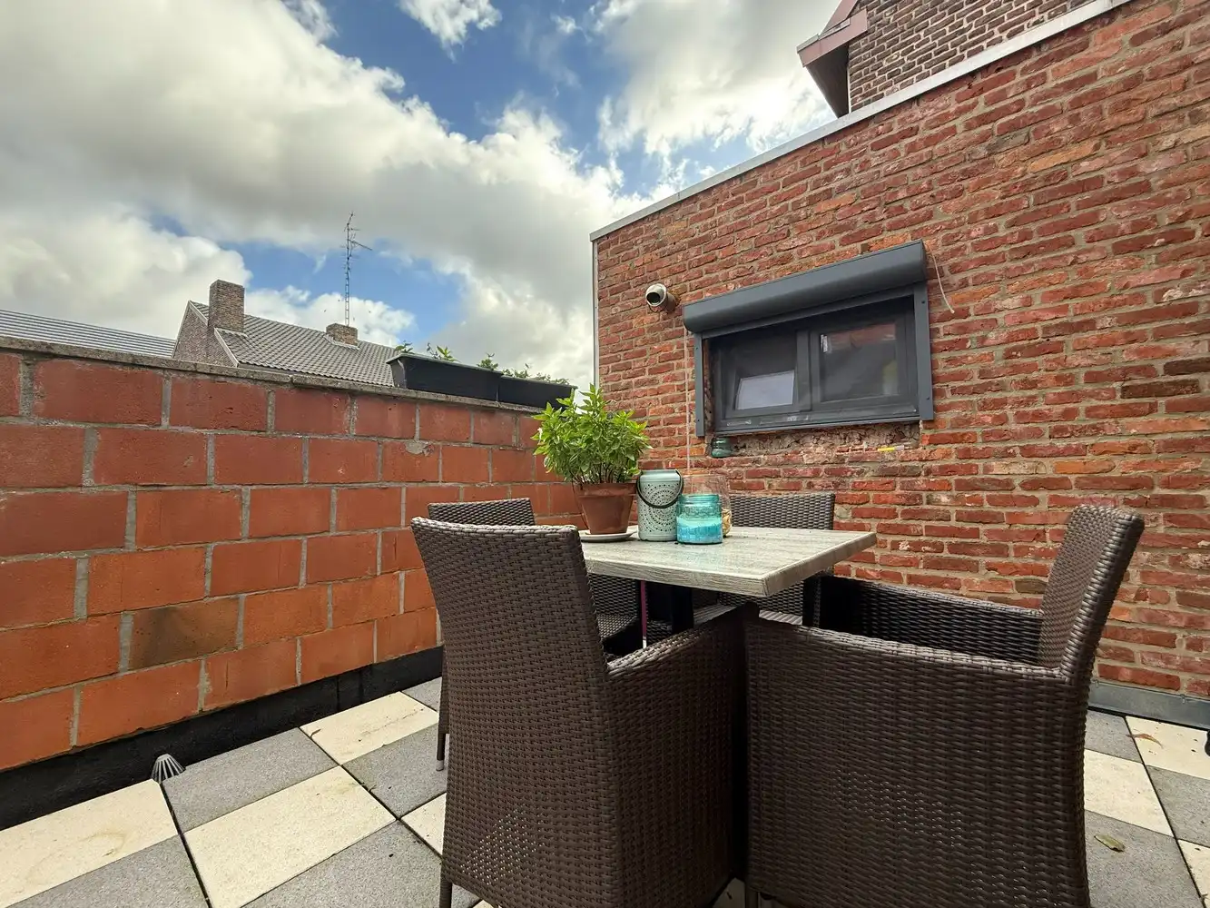 Recent gerenoveerd duplex appartement in centrum Diepenbeek foto 6