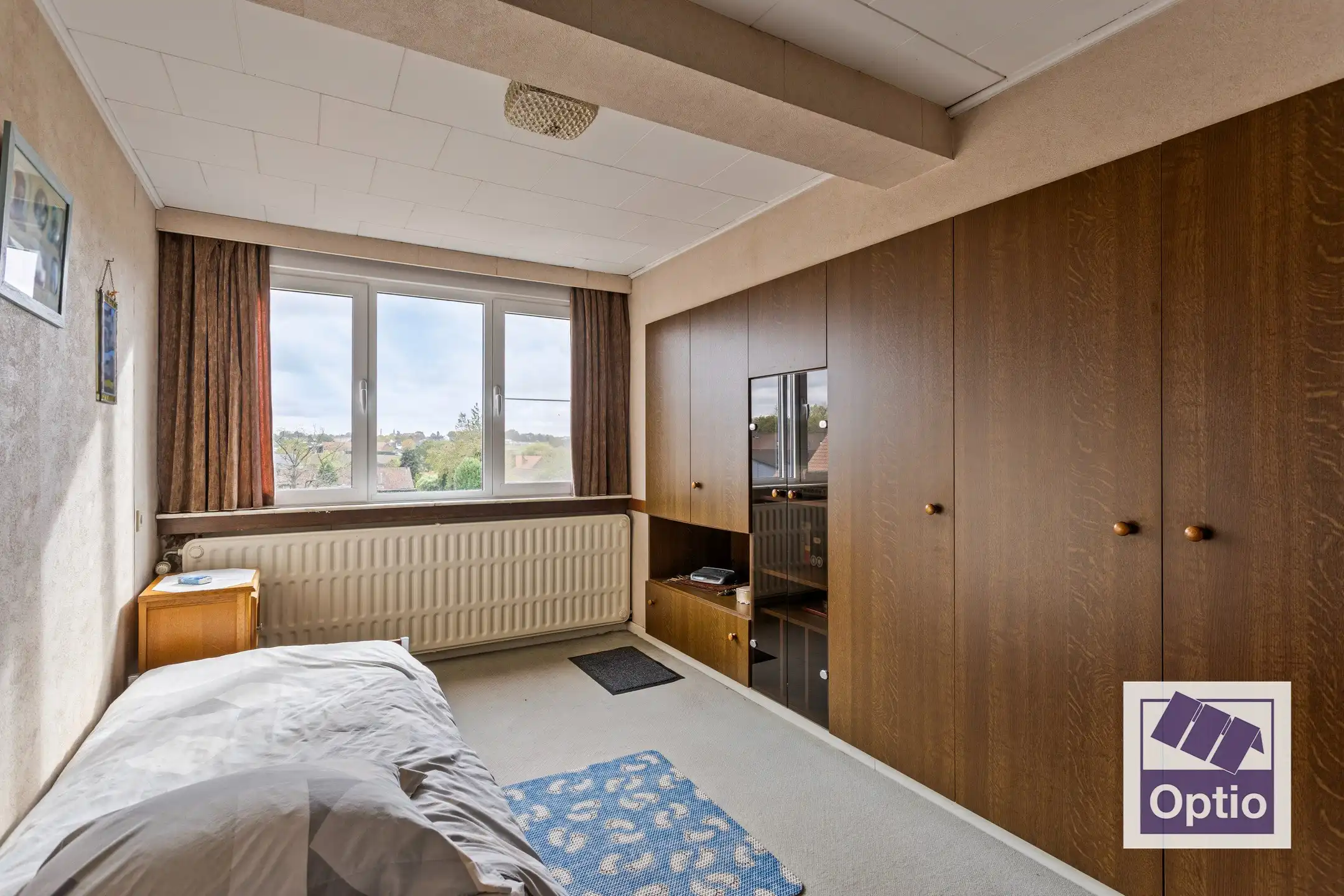 Woning met 5 slaapkamers en grote tuin. foto 23