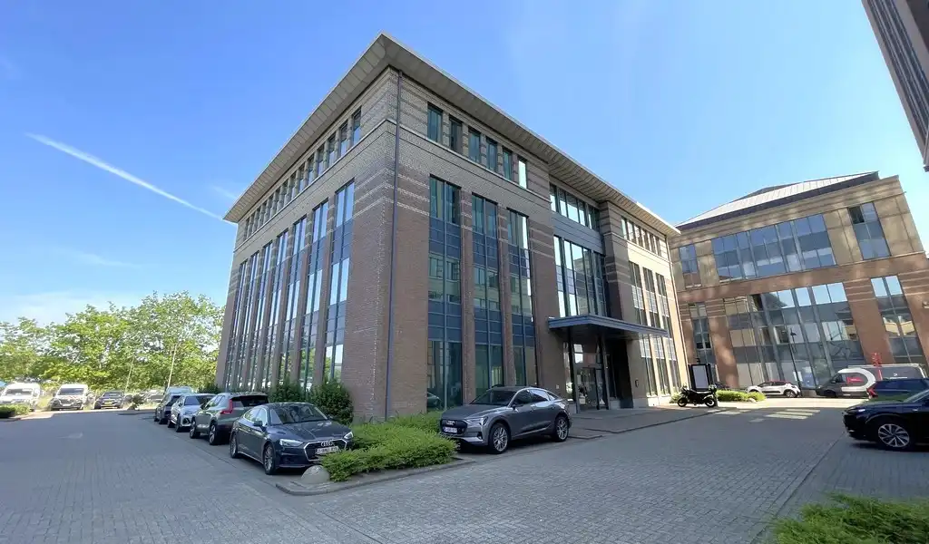 Gelijkvloers kantoor te huur vlakbij afrit E19 in Mechelen foto 19