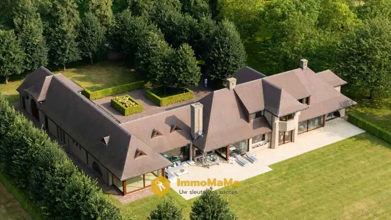 UNIEKE VILLA MET WEILAND EN PAARDENSTALLEN OP EEN TOPLOCATIE TE KOOP IN MENDONK (GENT) foto 50