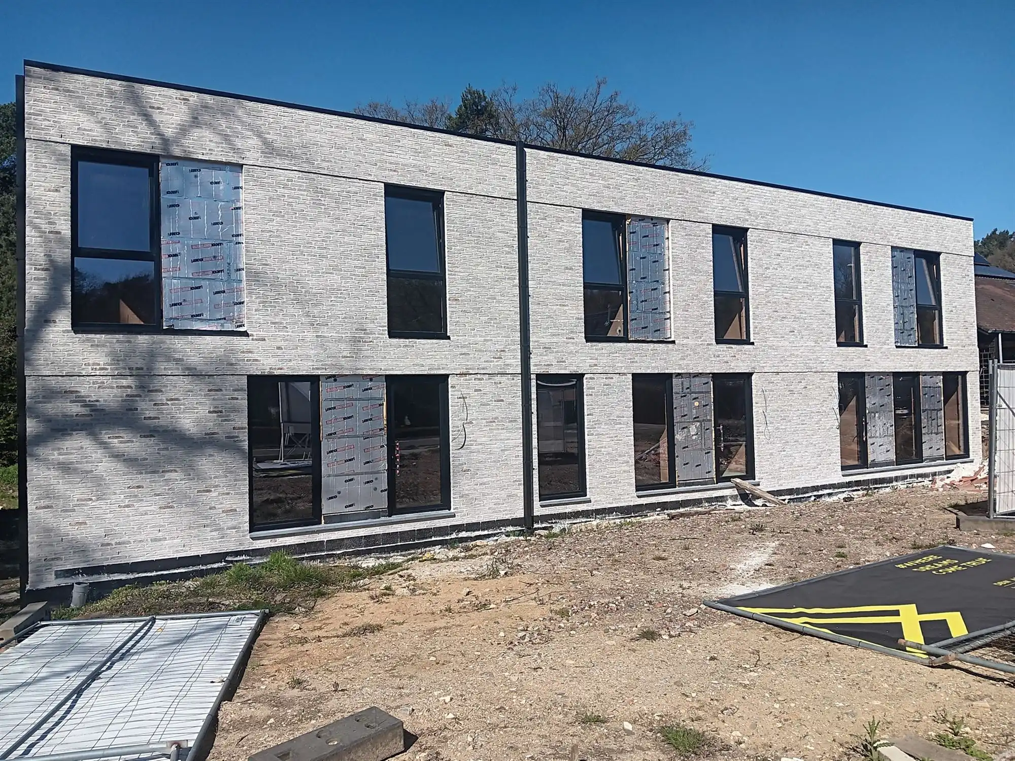 Nieuwbouwwoning op absolute toplocatie in Zutendaal foto 2