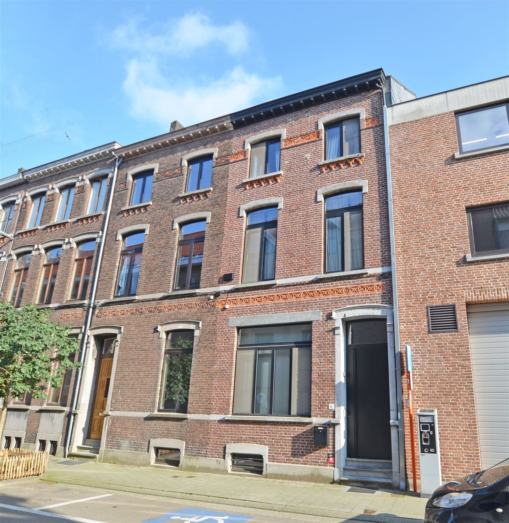 Volledig gerenoveerd klassevol herenhuis foto 2