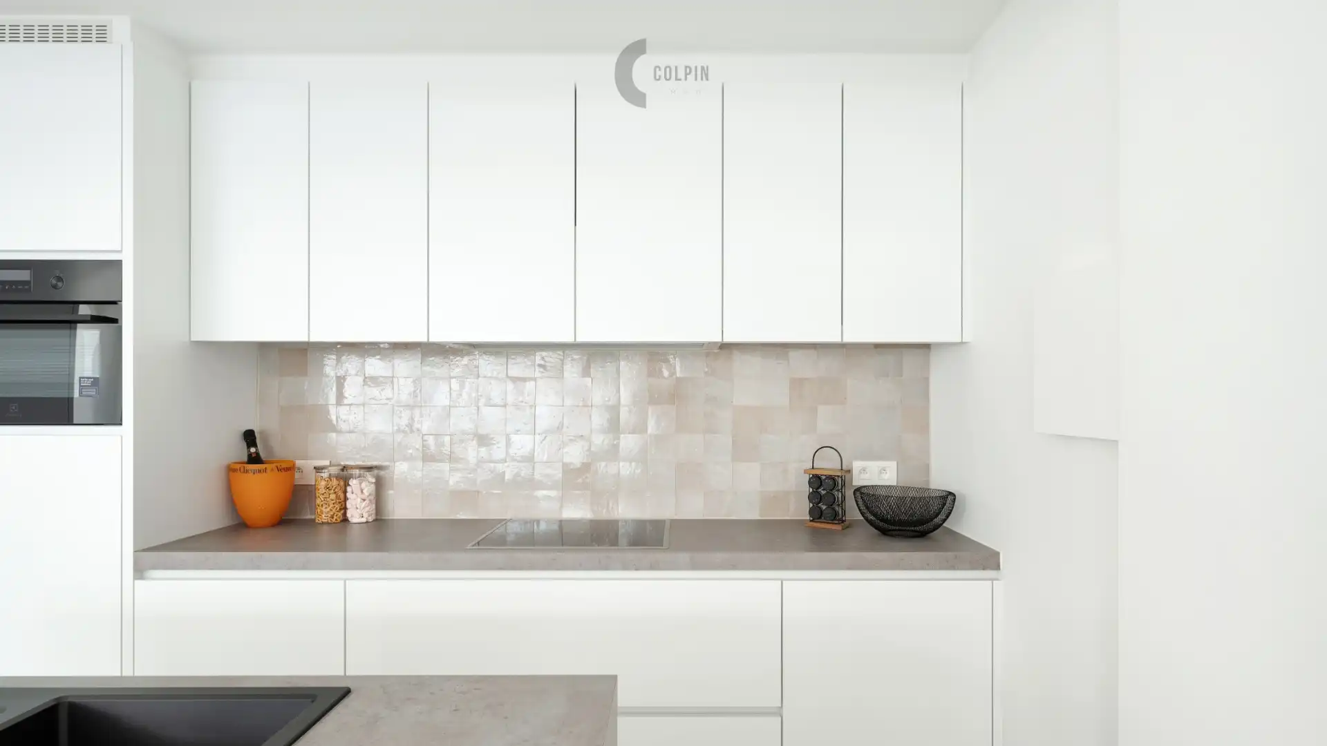 Instapklaar, gerenoveerd appartement op toplocatie vlakbij het strand en Heldenplein foto 5