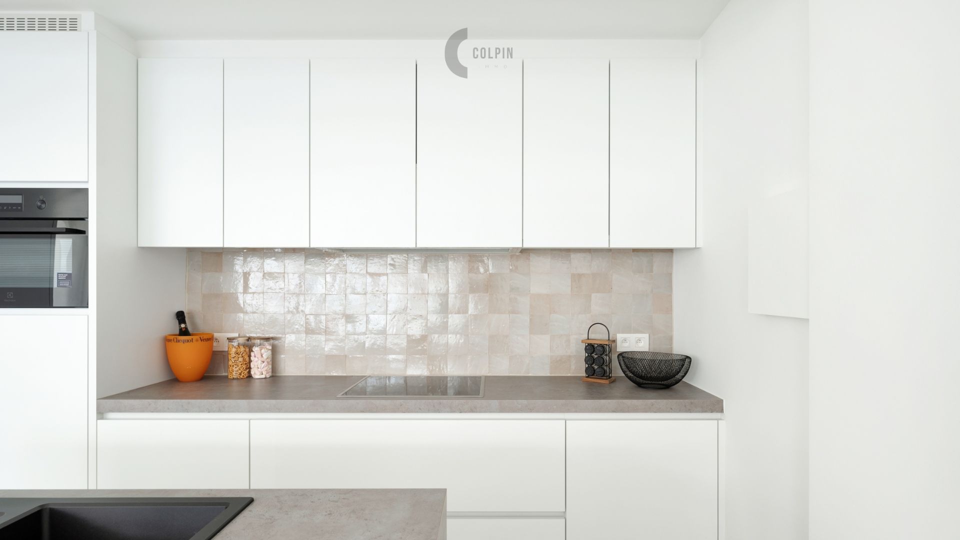 Instapklaar, gerenoveerd appartement op toplocatie vlakbij het strand en Heldenplein foto 5