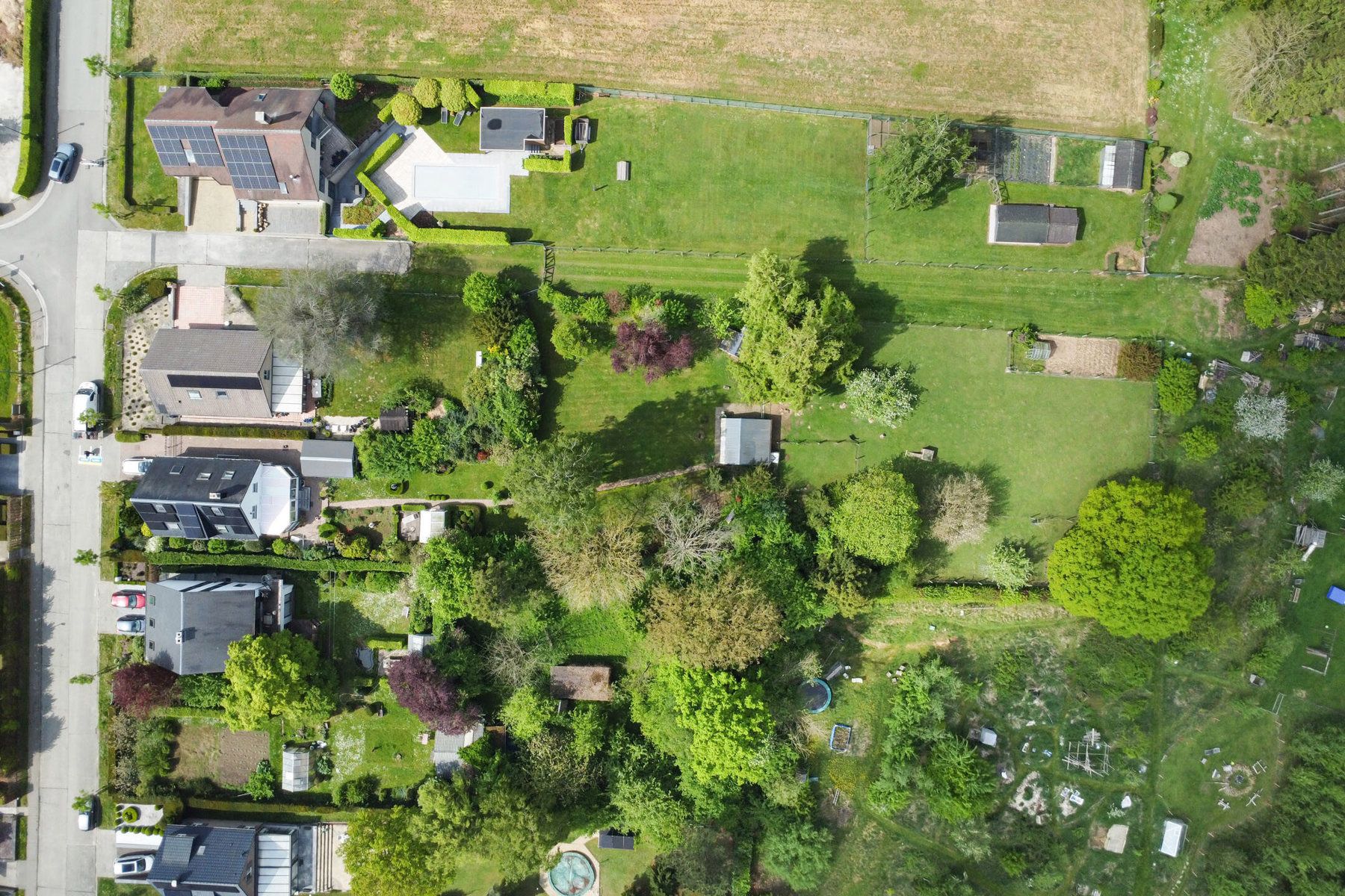 Instapklare villa in doodlopende straat aan natuurgebied! foto 29