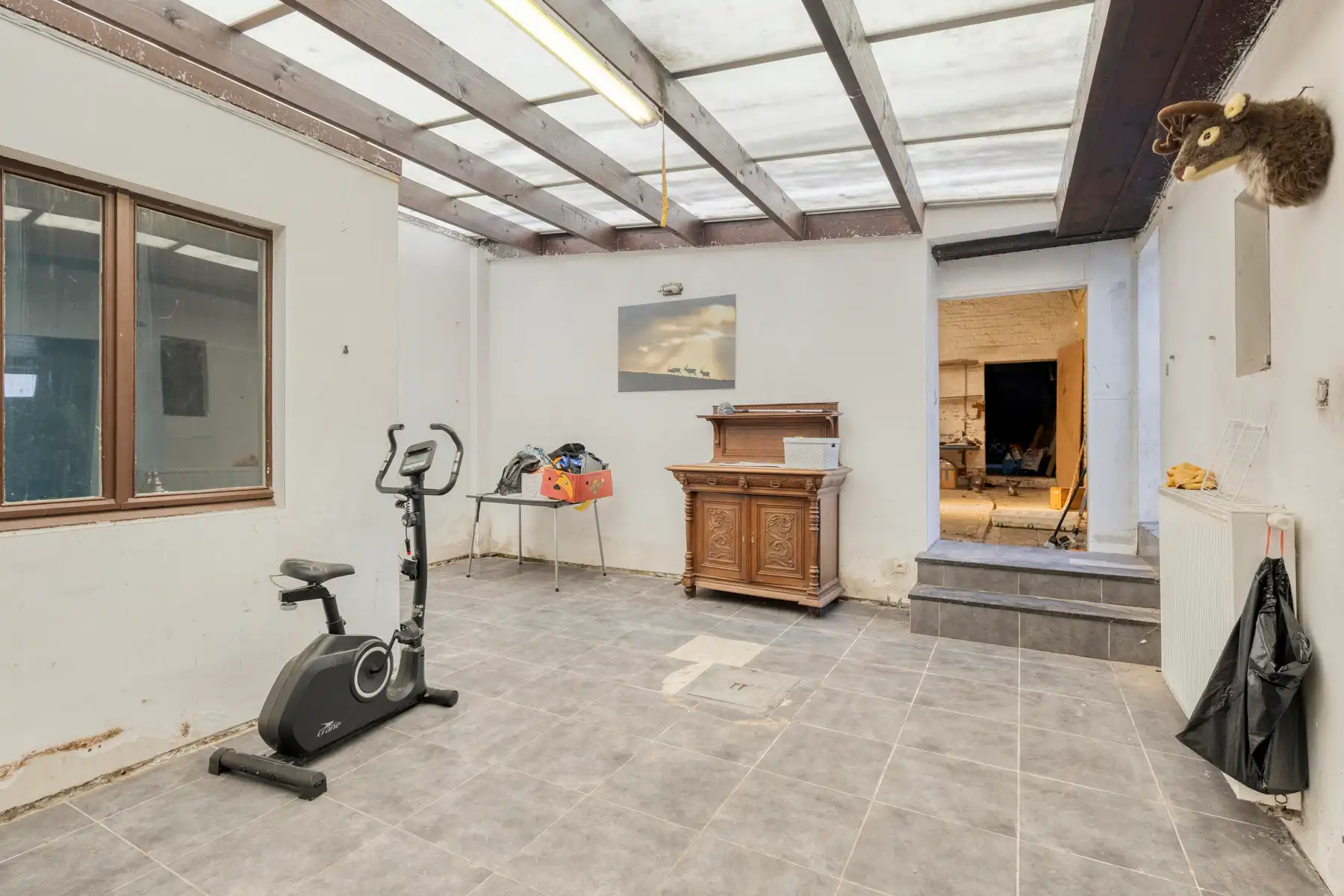 Te renoveren halfopen bebouwing met 3 slaapkamers - 621 m² foto 9