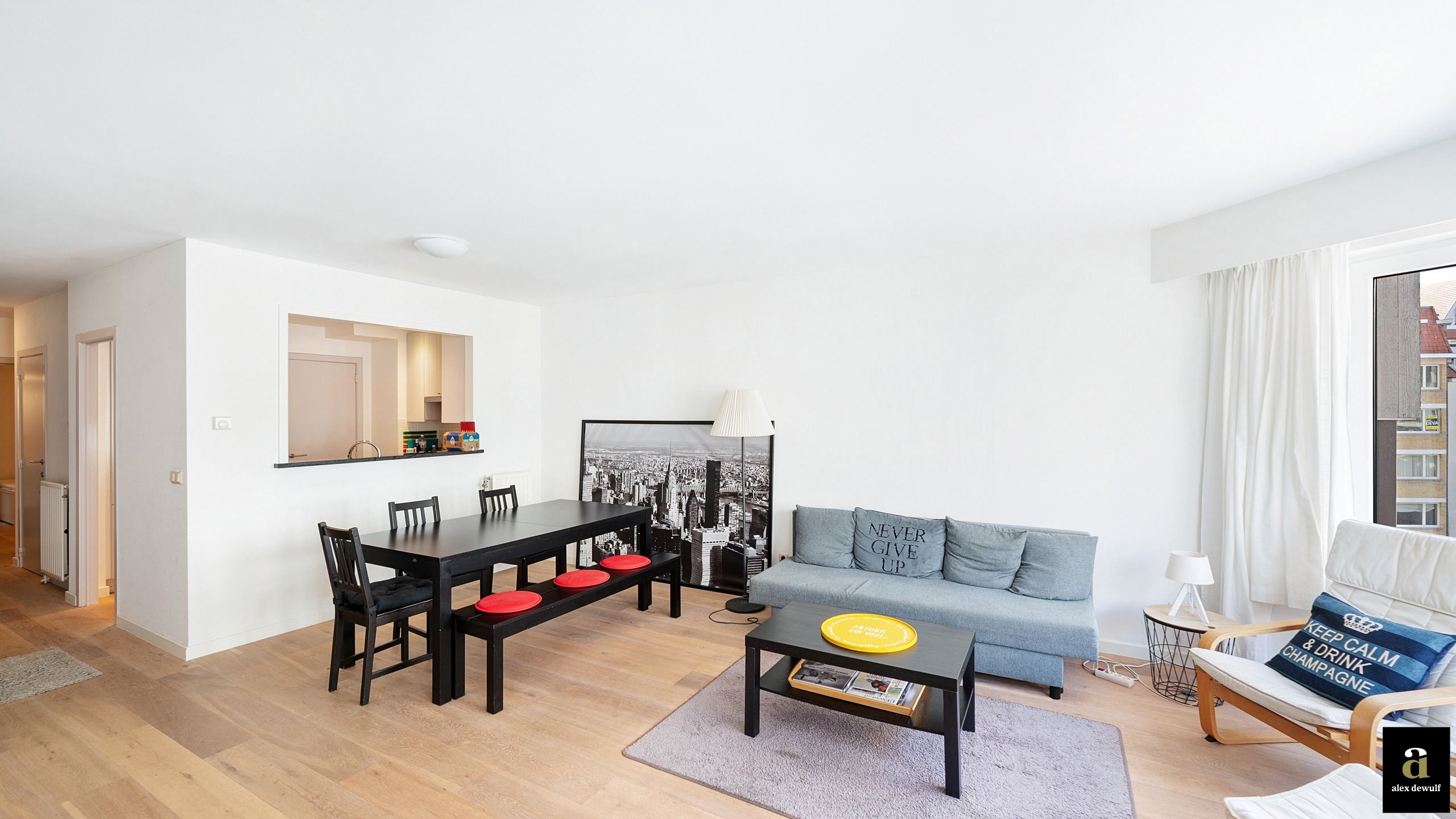 Instapklaar appartement met zijdelings zeezicht aan het Driehoeksplein [Zoute] foto 11