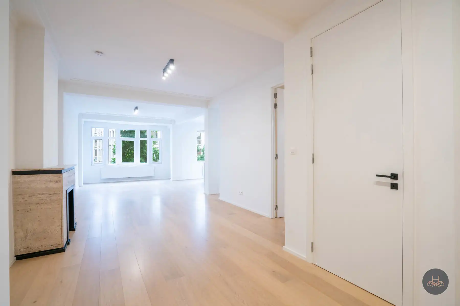 Prachtig gerenoveerd appartement in het centrum foto 18