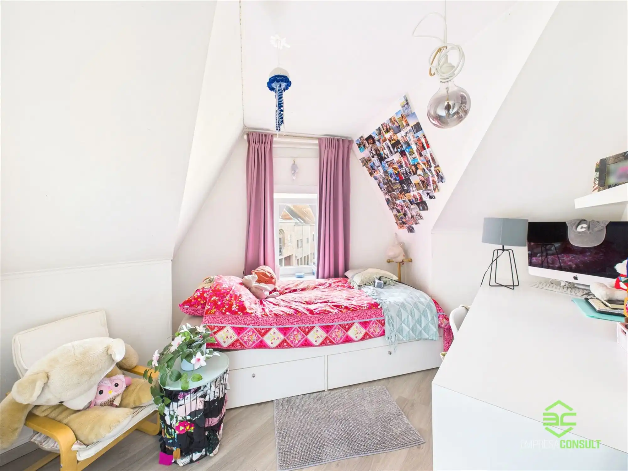 Verhuurd handelspand met app in het centrum! foto 13