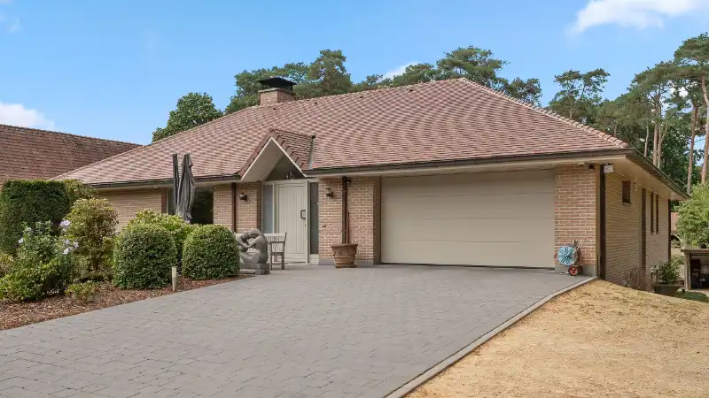 Villa van 349m² op 29a67ca met openluchtzwembad foto 2