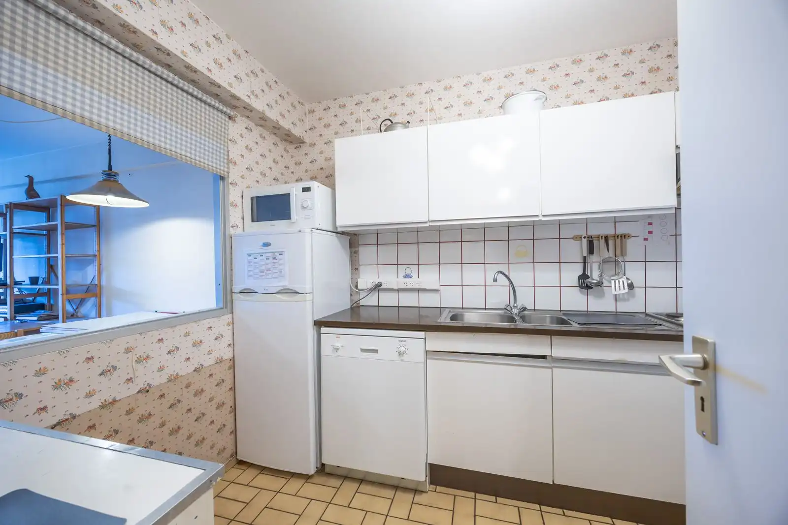 Ruim appartement met 2 slpk en lateraal zeezicht in hartje Oostende foto 7