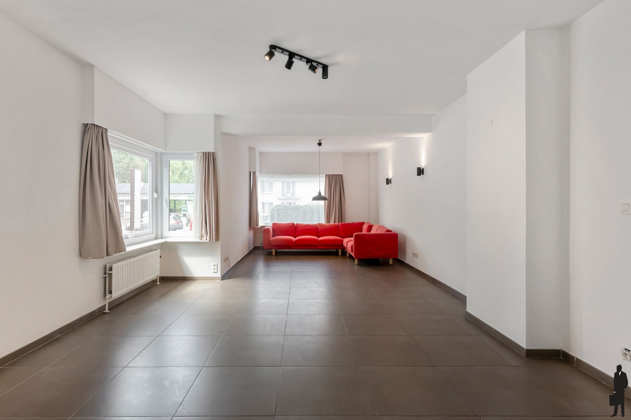 Lichtrijke woning met 4 slk’s, volledig onderkelderd en ZW-tuin op 575 m². foto 6