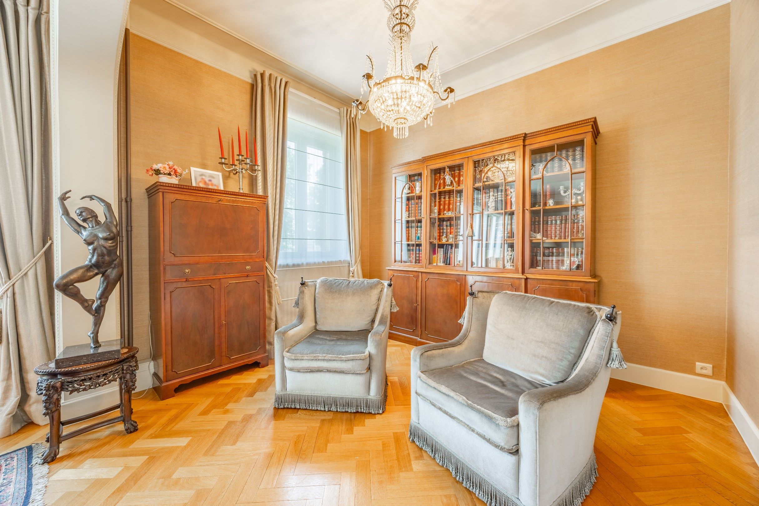IMPOSANTE HERENWONING MET MOGELIJKHEDEN foto 7