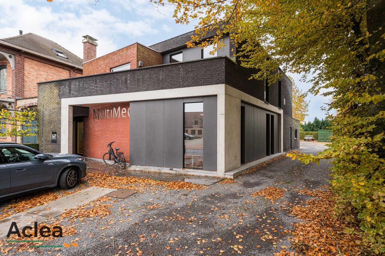 Moderne praktijkruimtes in Multimed Lembeke foto {{pictureIndex}}