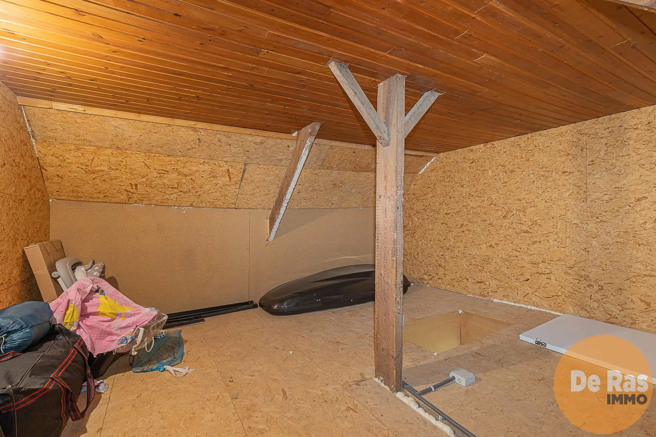 LEDE instapklare starterswoning met terras nabij centrum  foto 15