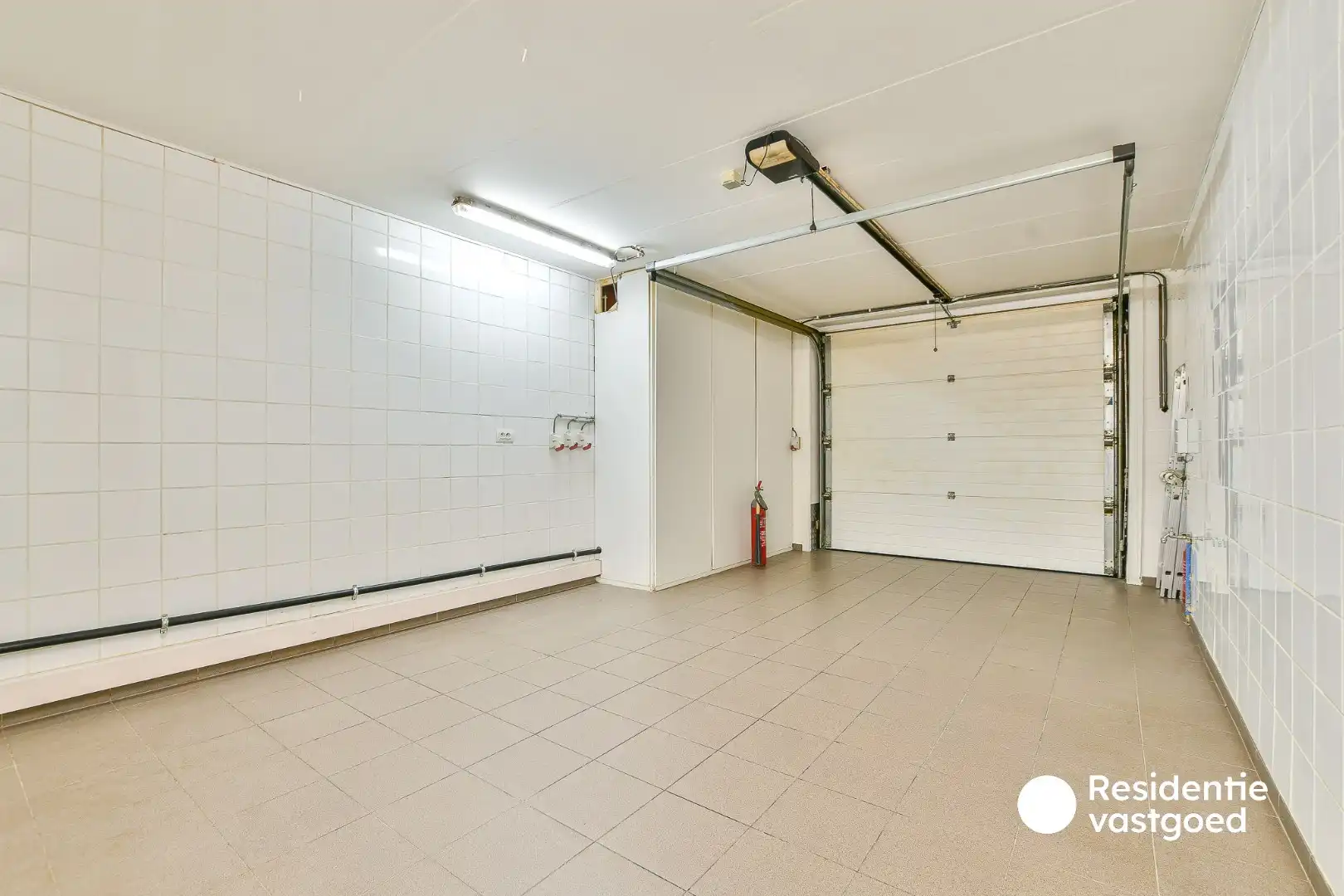 Ruime instapklare woning op topligging foto 23