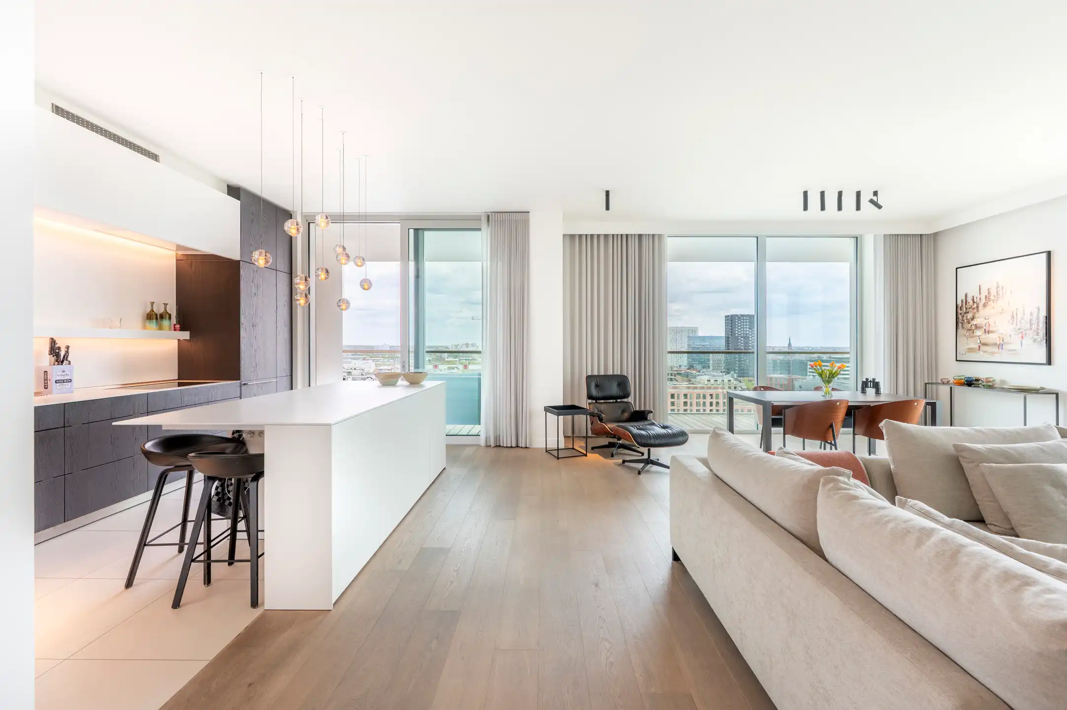 ANTWERPEN EILANDJE - Panoramisch wonen foto {{pictureIndex}}
