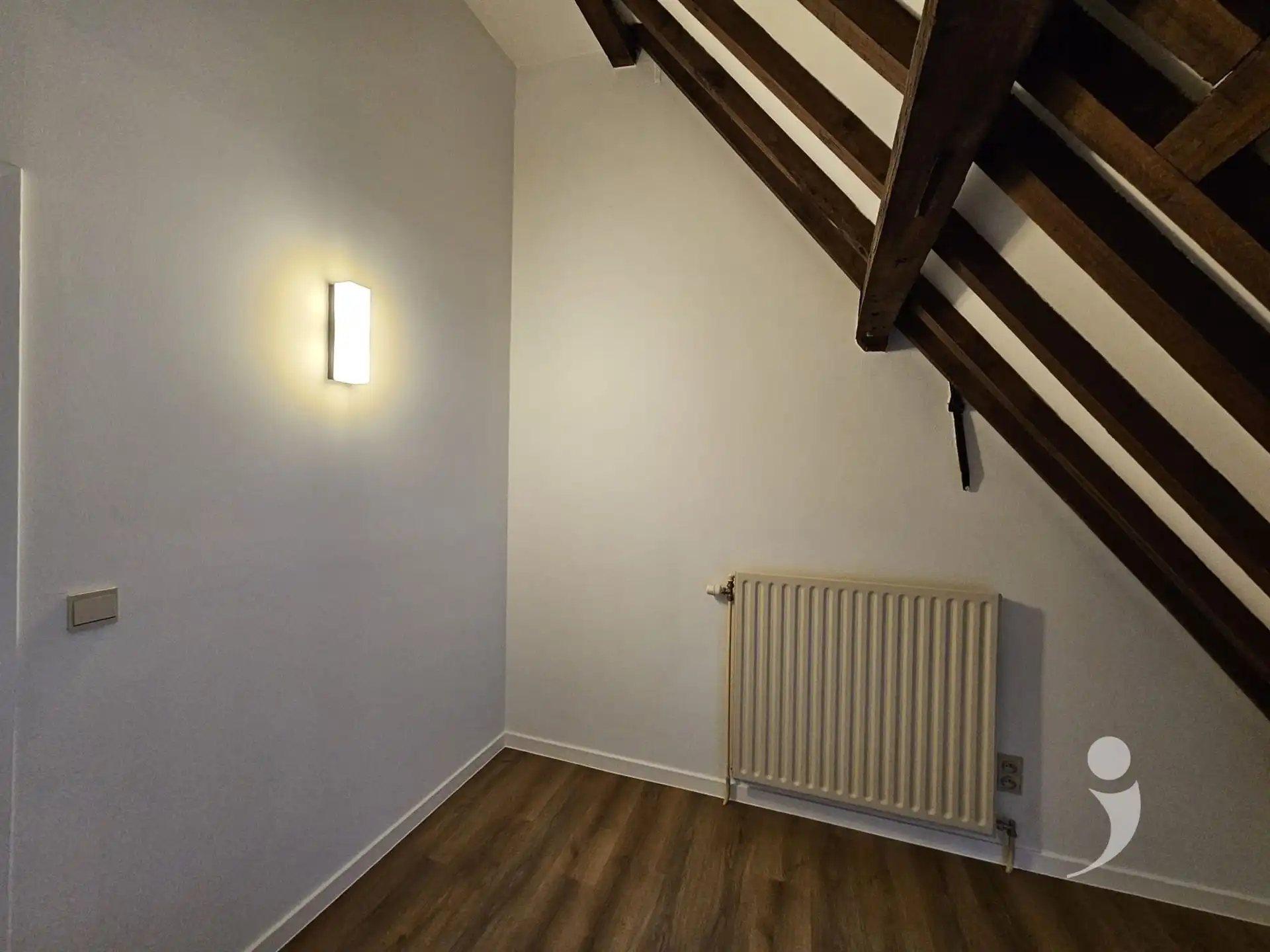 Gerenoveerd huis met historisch karakter foto 14