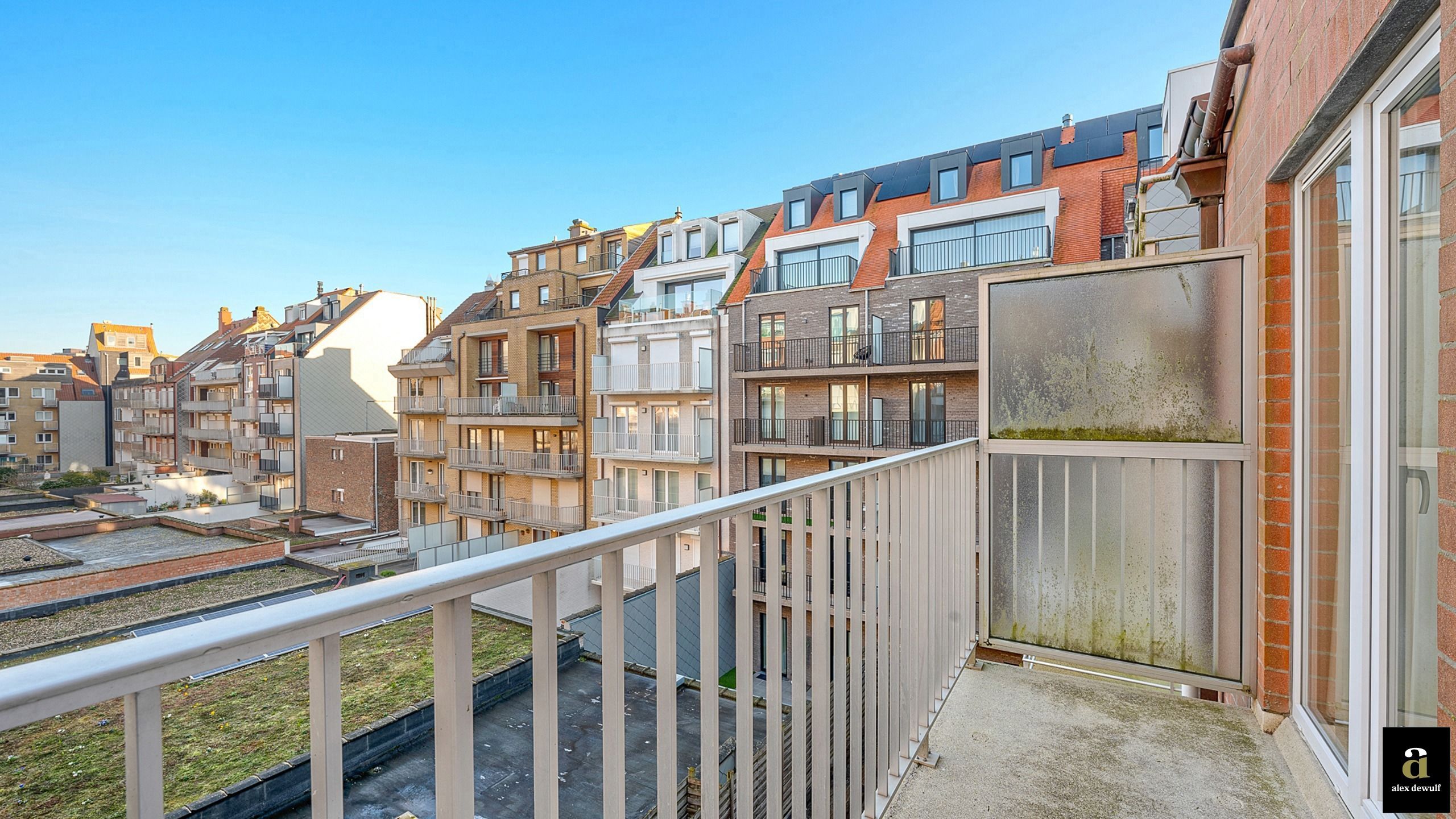 Ruim appartement met terras, centraal gelegen [Bayauxlaan]   foto 18