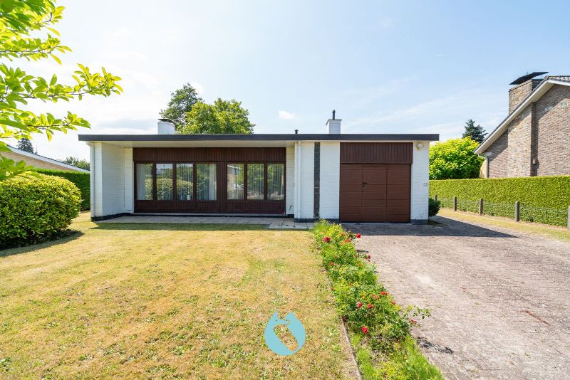 Bungalow op een perceel van 1.084 m² in een fijne verkaveling te Evergem. foto 4