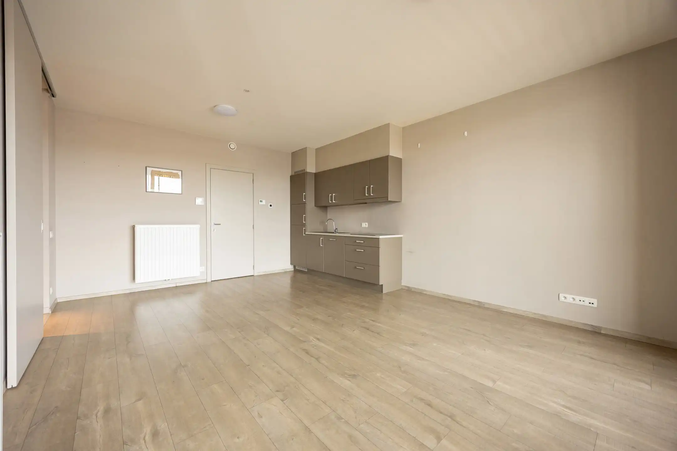 Instapklaar 1slpk app met ruim terras nabij centrum Turnhout foto 6