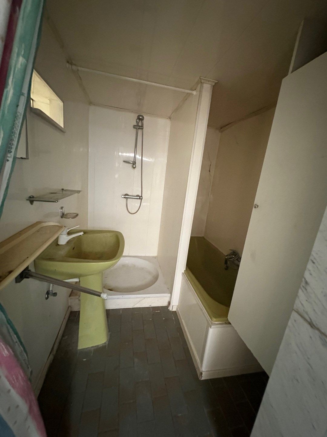 Renovatiepand of bouwgrond foto 13