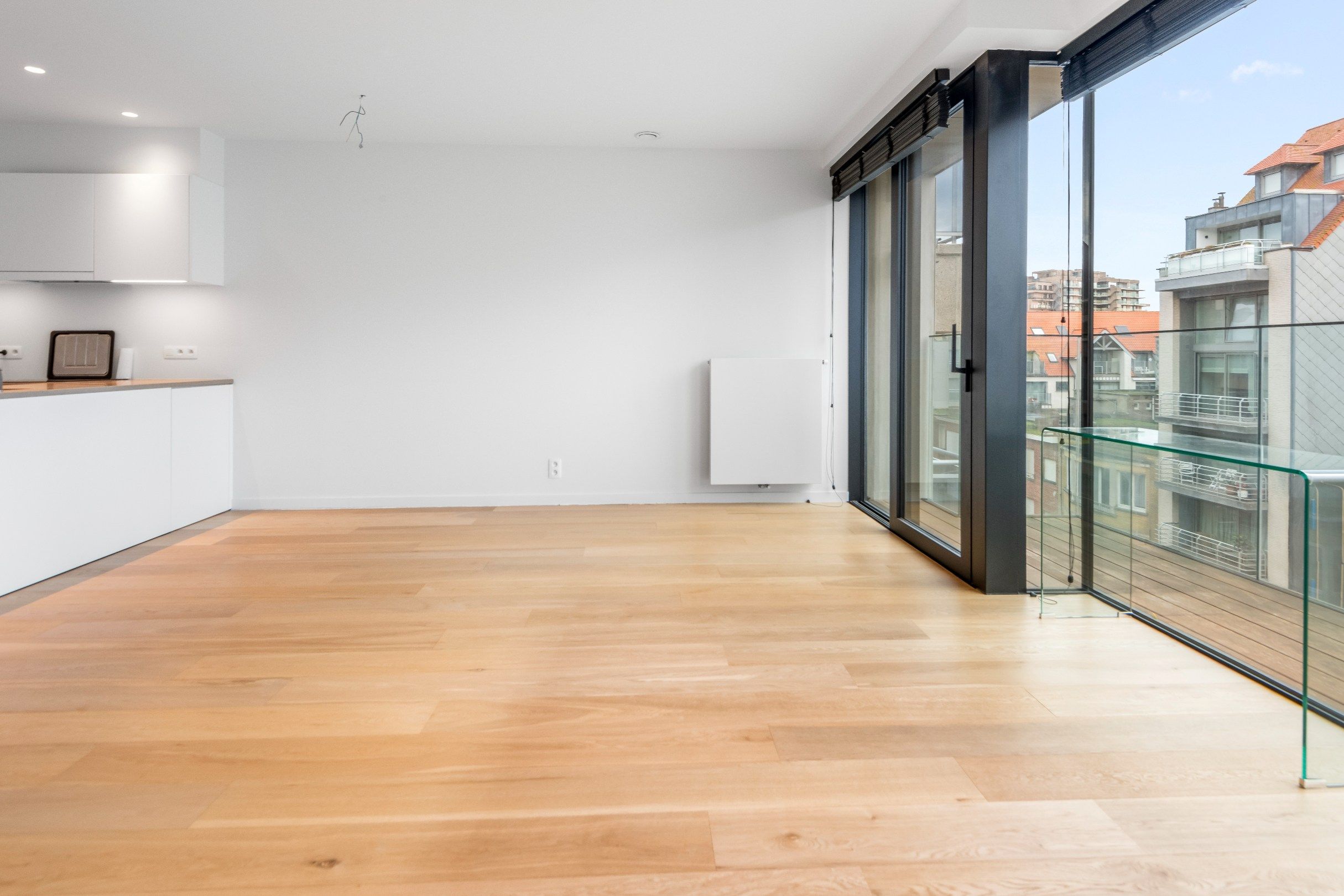 Luxueus afgewerkt nieuwbouwappartement vlakbij de Zeedijk en het Rubensplein. foto 6