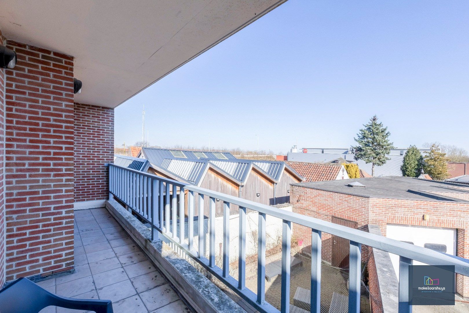 Ruim app. met 2 slpks met garage in centrum Nevele foto 15