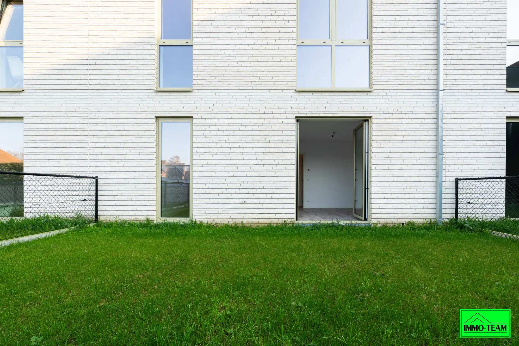 GLV APPARTEMENT MET TERRAS, TUIN EN ONDERGRONDSE STAANPLAATS foto 21