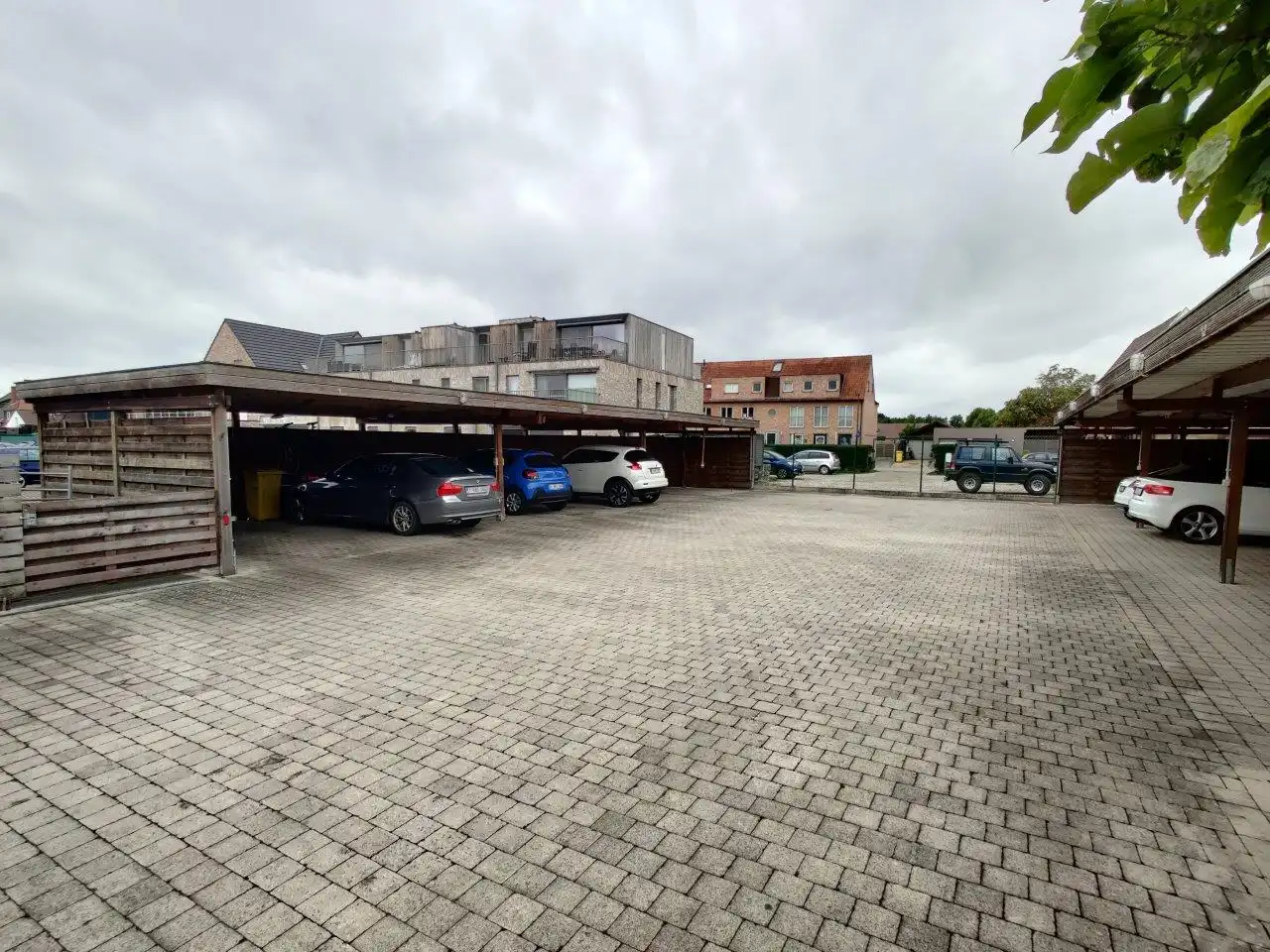 Gezellig appartement met groot terras en 1 slaapkamer foto 15