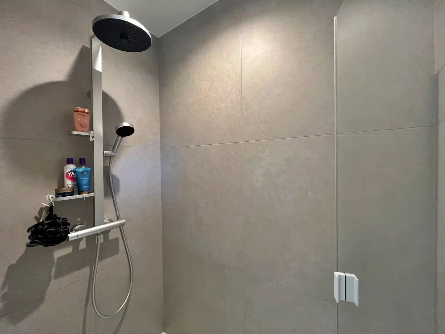 🏡 Instapklaar appartement met 3 slaapkamers in Lovendegem foto 14