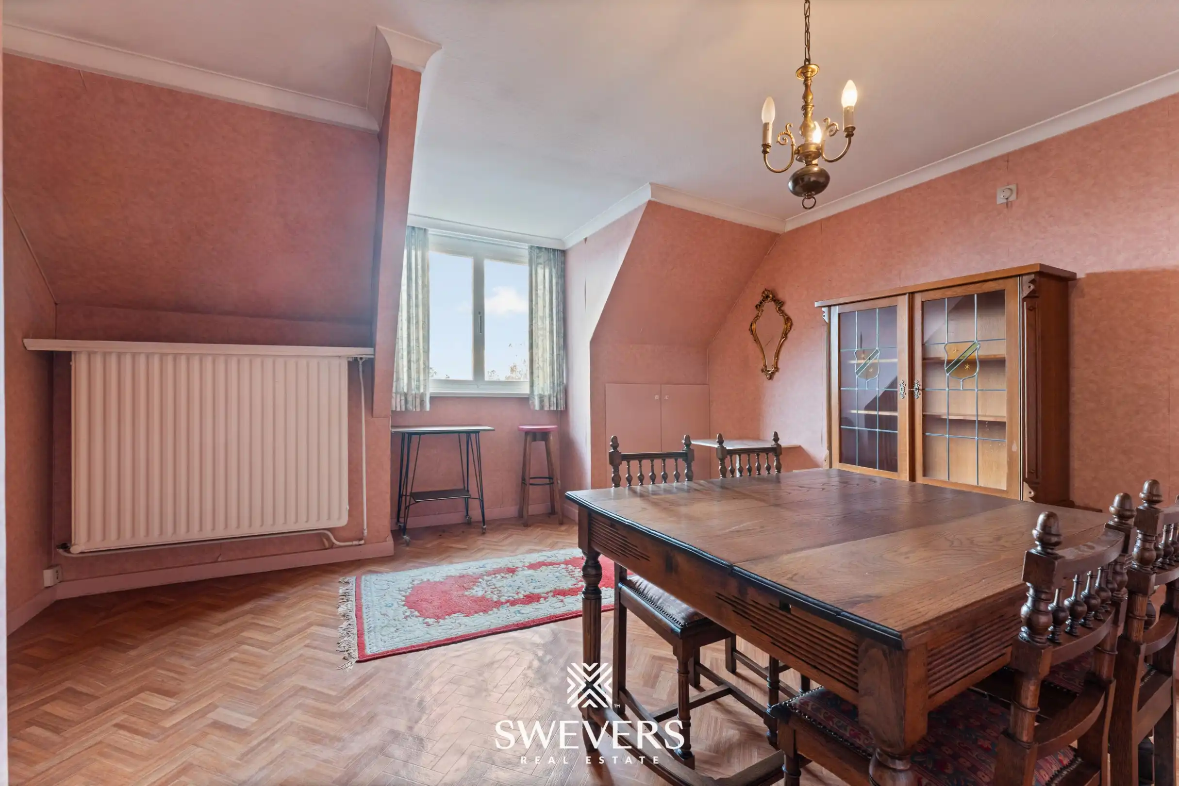 Karaktervolle halfopen bebouwing met uitzonderlijk potentieel en zonnige tuin nabij Hasselt centrum foto 22