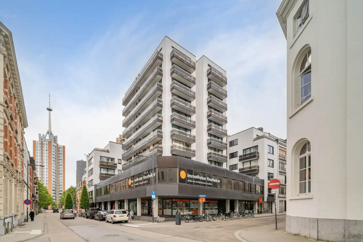 Ruim (141m²) 3-slaapkamerappartement met staanplaats, kelder én twee grote terrassen foto 15