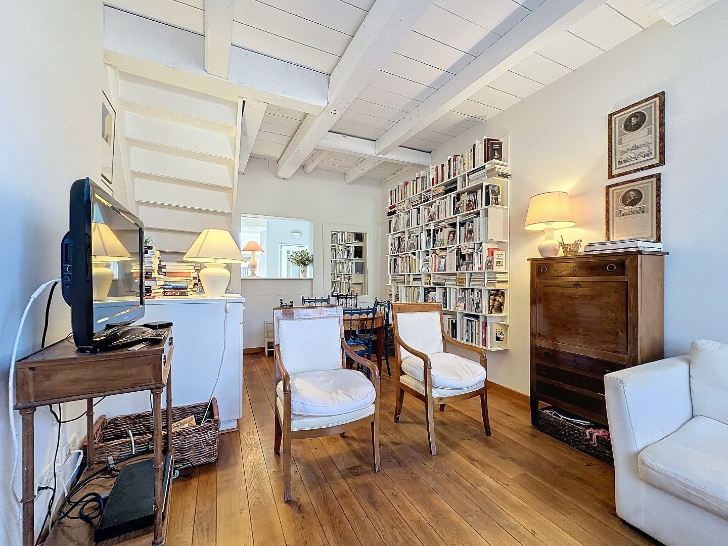 Charmante tussenwoning aan het Marktplein – wonen in historisch St. Anna ter Muiden foto 4