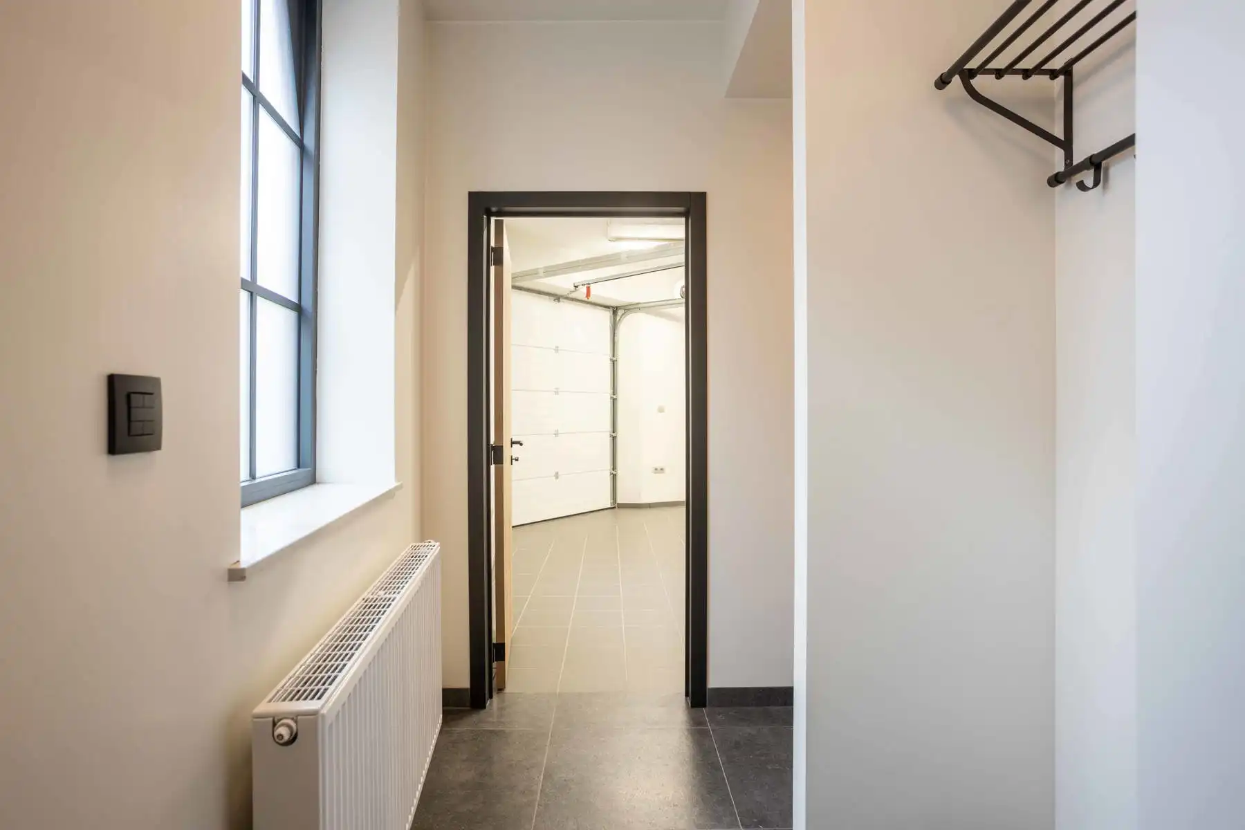 Uniek energiezuinig pakhuis met loftgevoel! foto 3