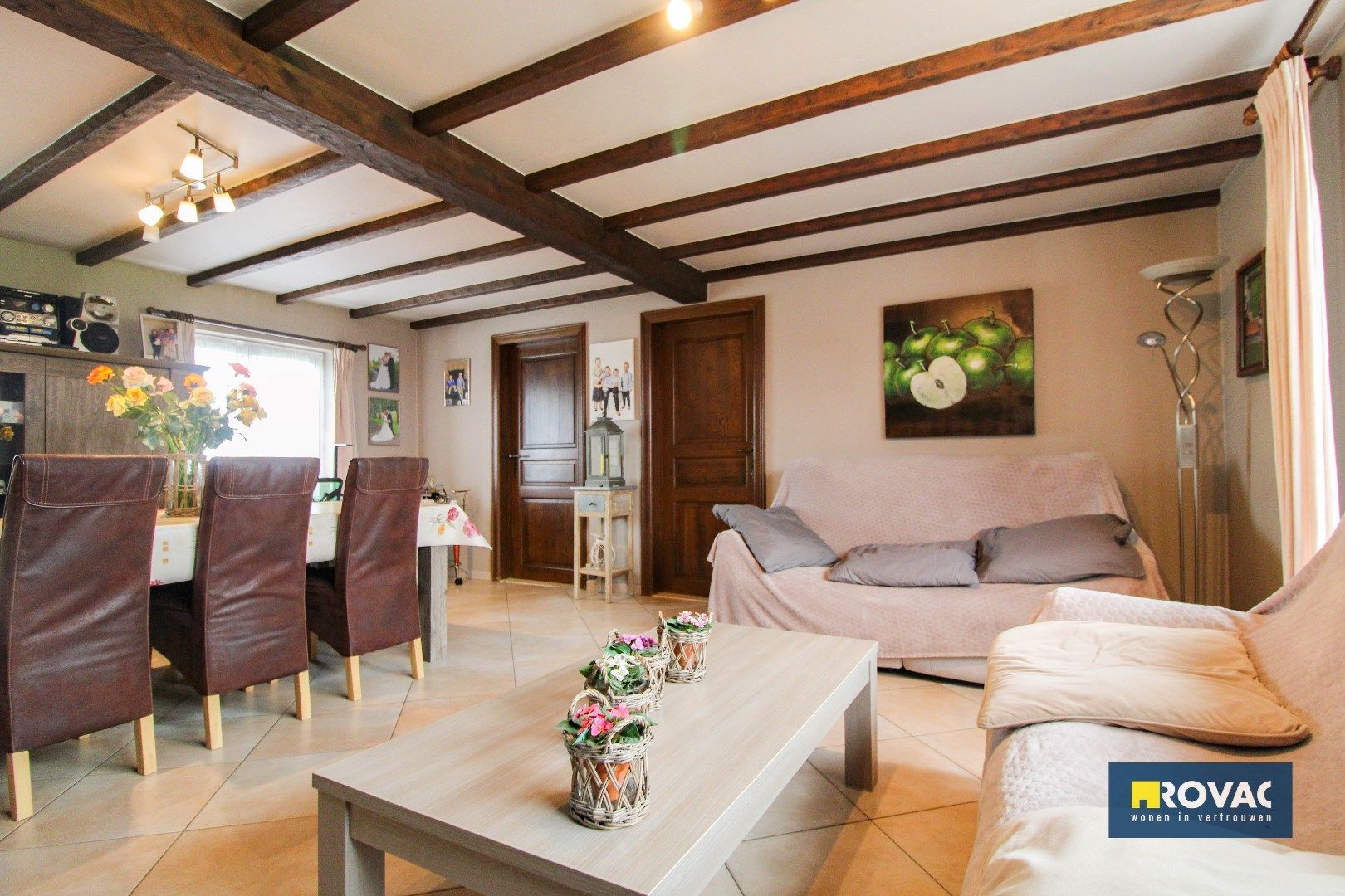 TOPPER! Landelijk gelegen woning met garage op 1684 m² foto 10