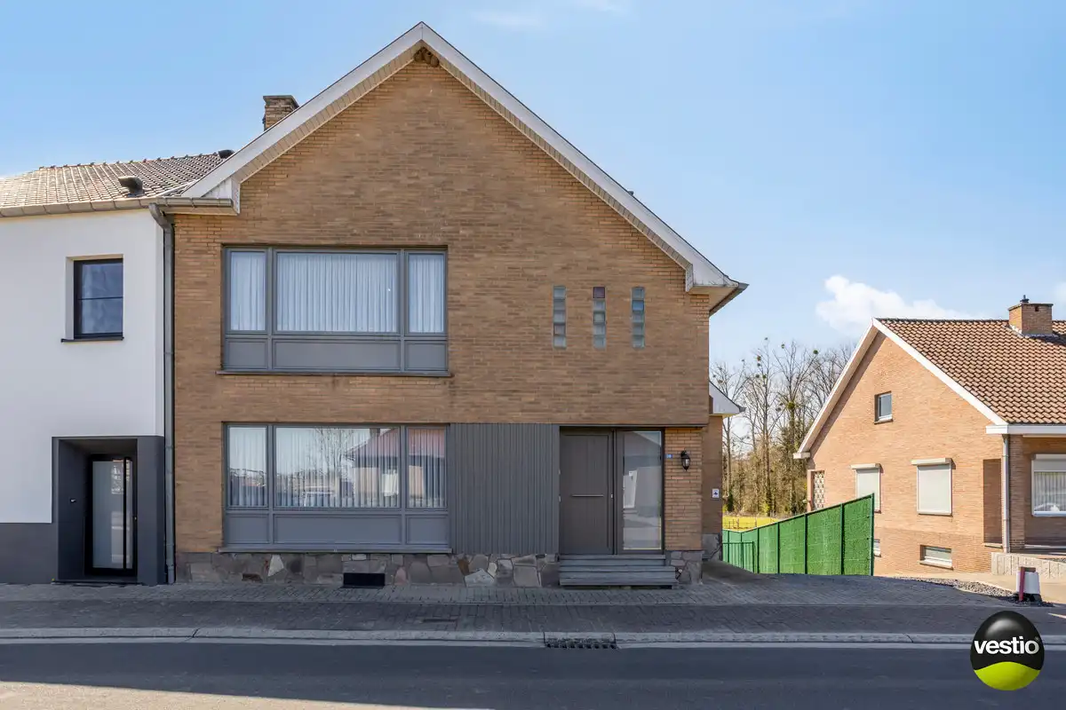 WONING OP 7A59CA MET ACHTERLIGGENDE WEILANDEN 62A53CA TE RIJKHOVEN. foto 46