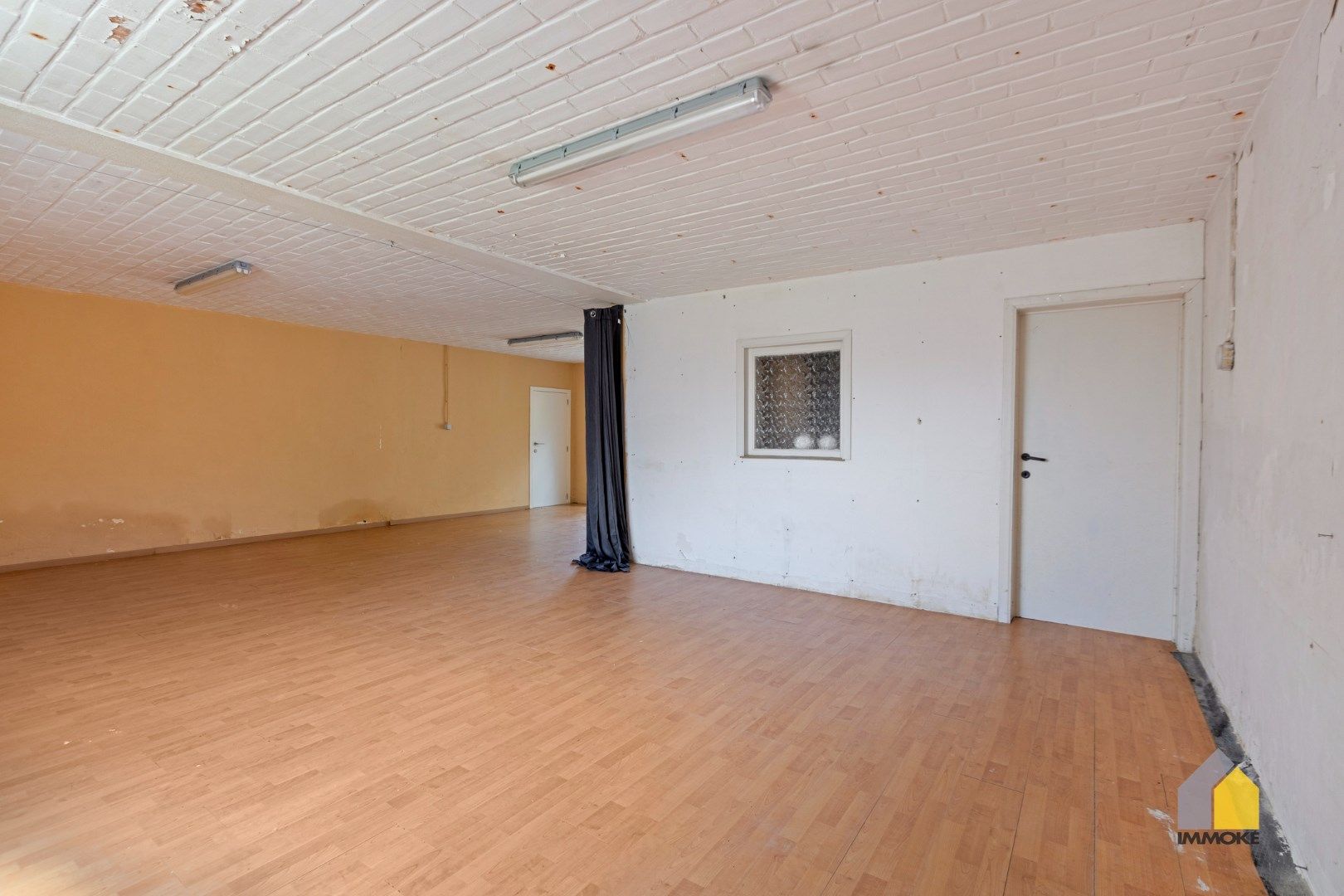 Halfvrijstaande woning met 3 slpks en grote polyvalente ruimte op perceel van 5 a 25 ca. foto 28