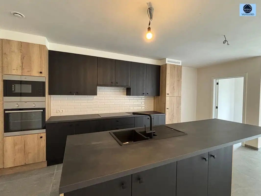 NIEUWBOUWWONING MET 4 SLAAPKAMERS, GARAGE EN TUIN  foto 2