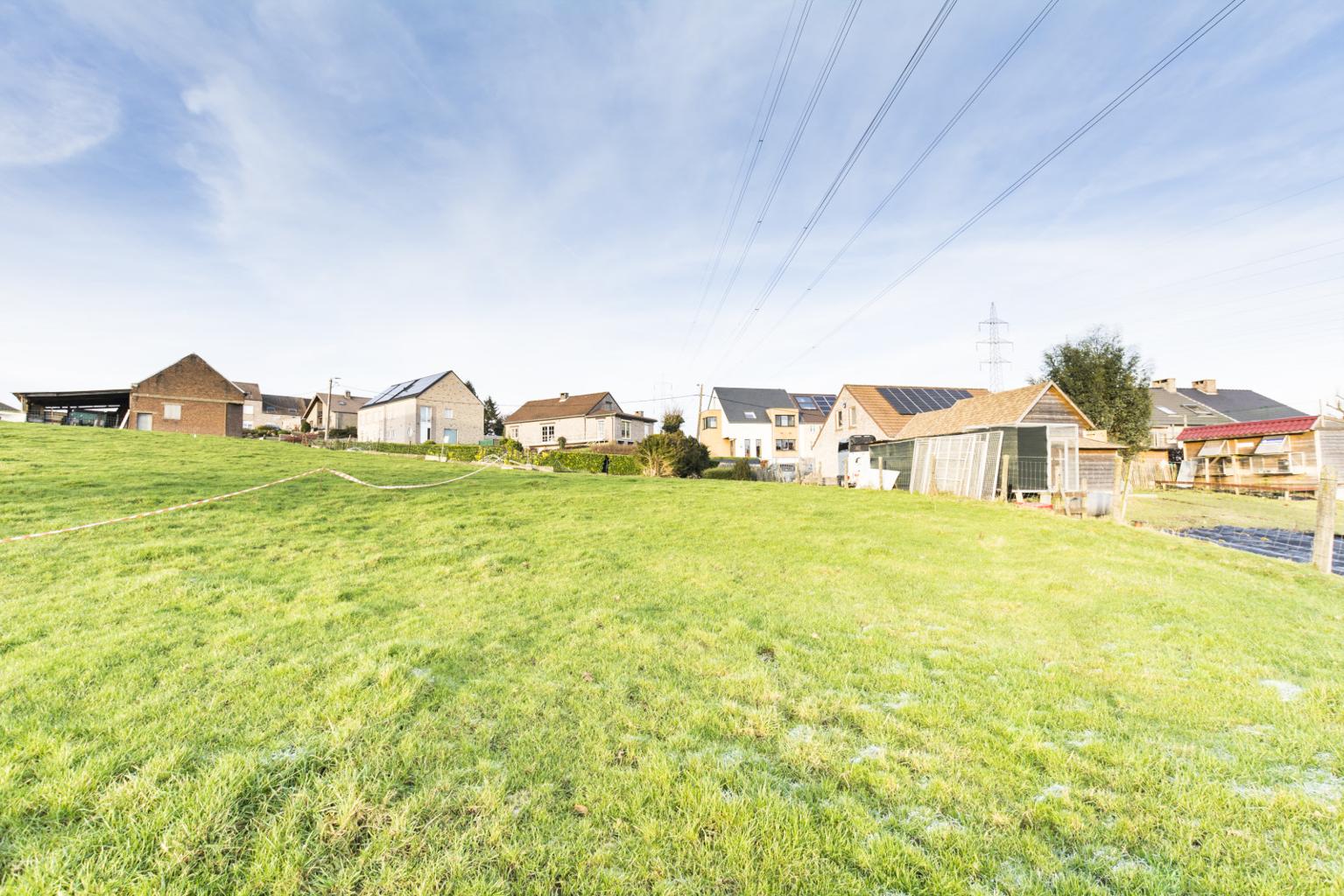 Bouwgrond voor een ééngezinswoning in halfopen bebouwing foto 3