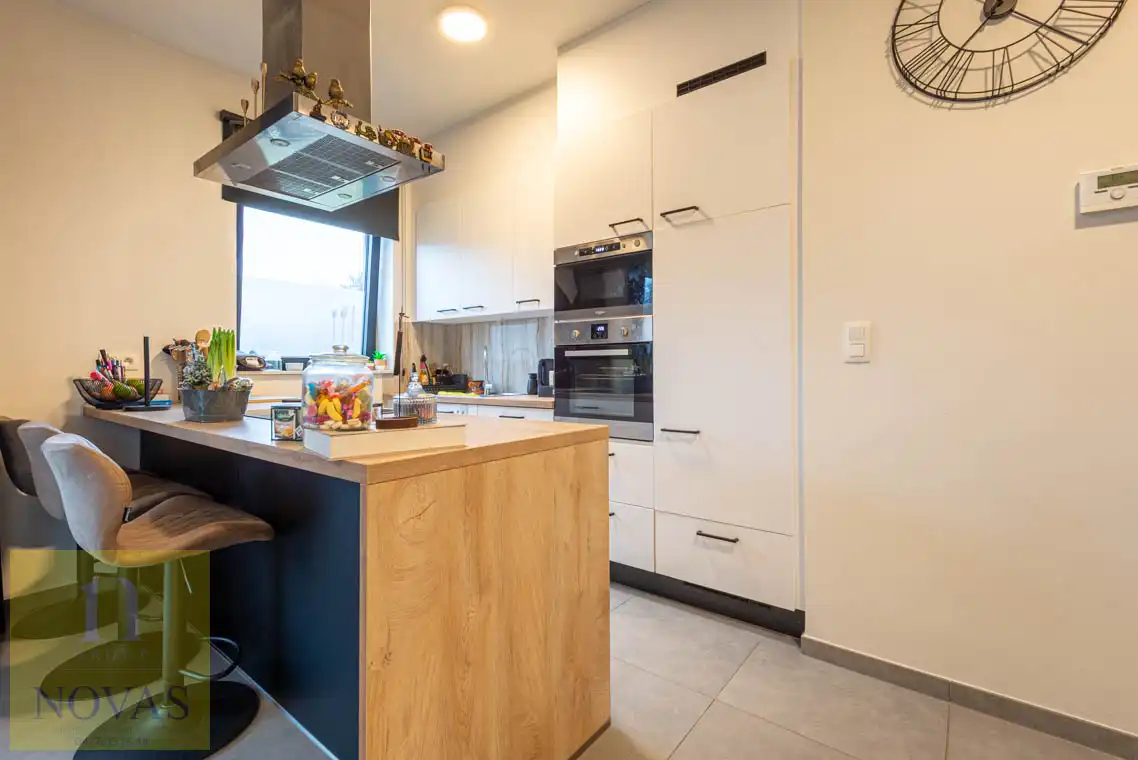 Appartement gelijkvloers van 2021, 2 slaapkamers, berging en parking foto 7