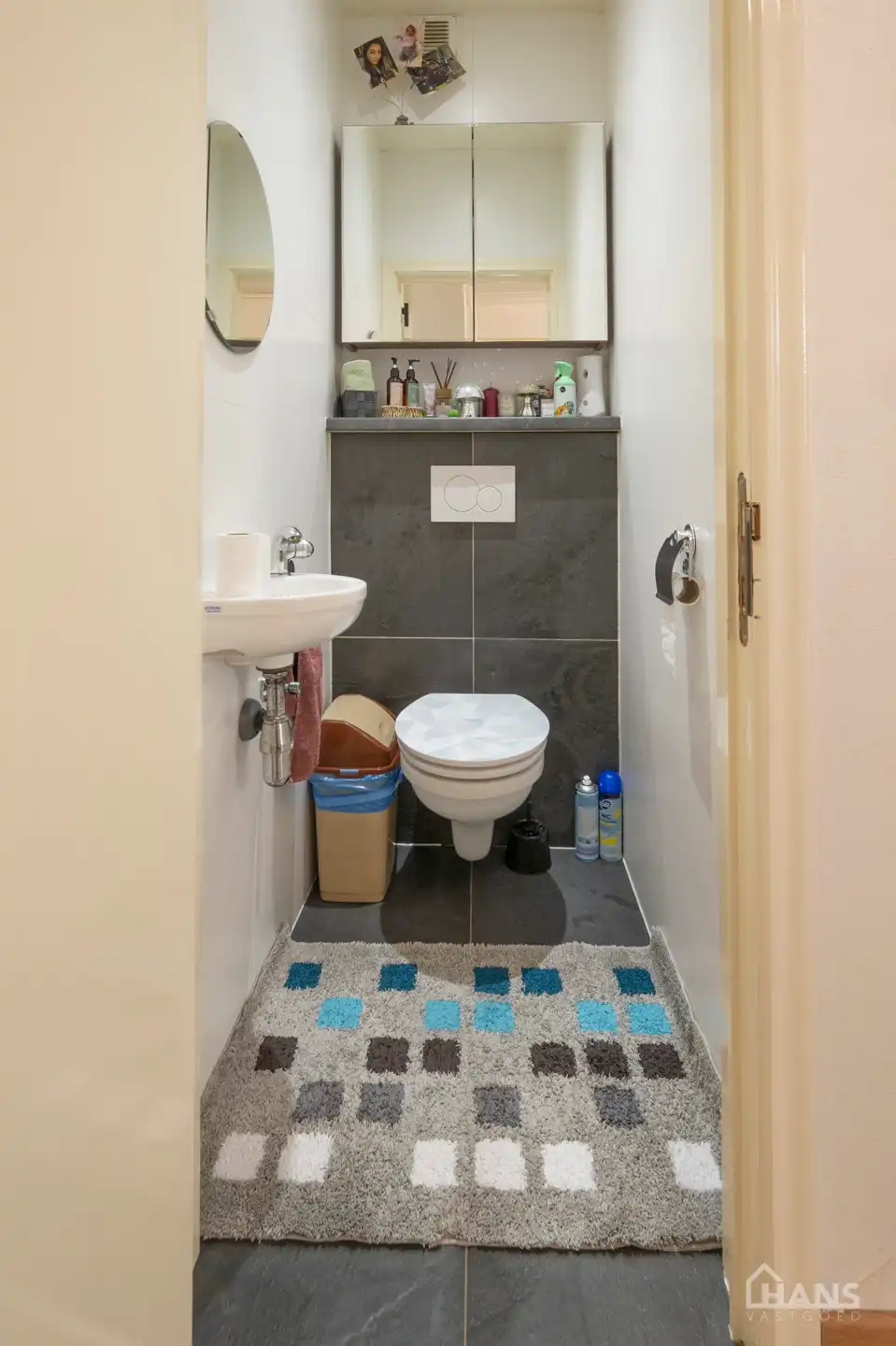 Instapklaar appartement met garage. foto 9