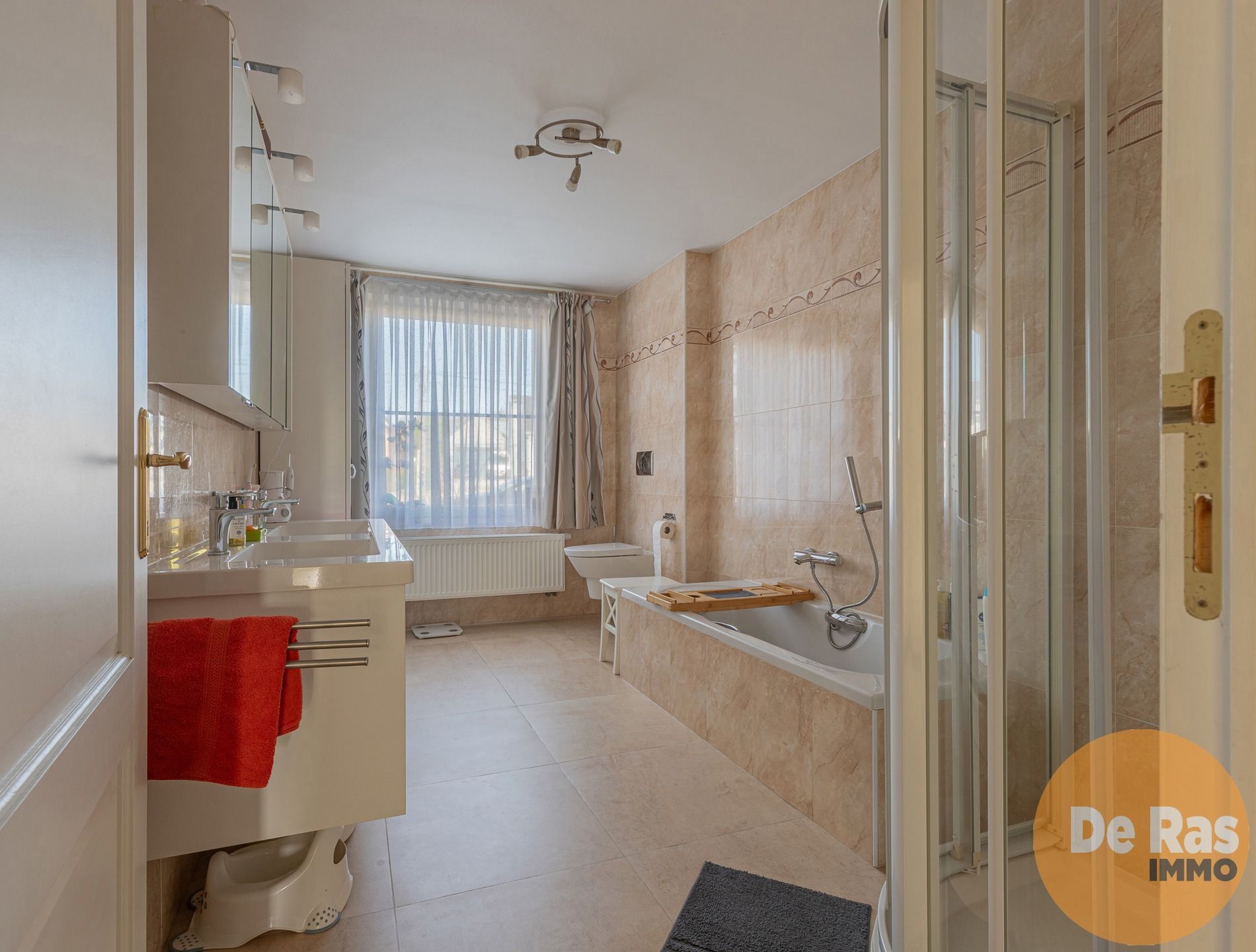 HELDERGEM - Ruime villa met 4 slpk en weide! foto 13